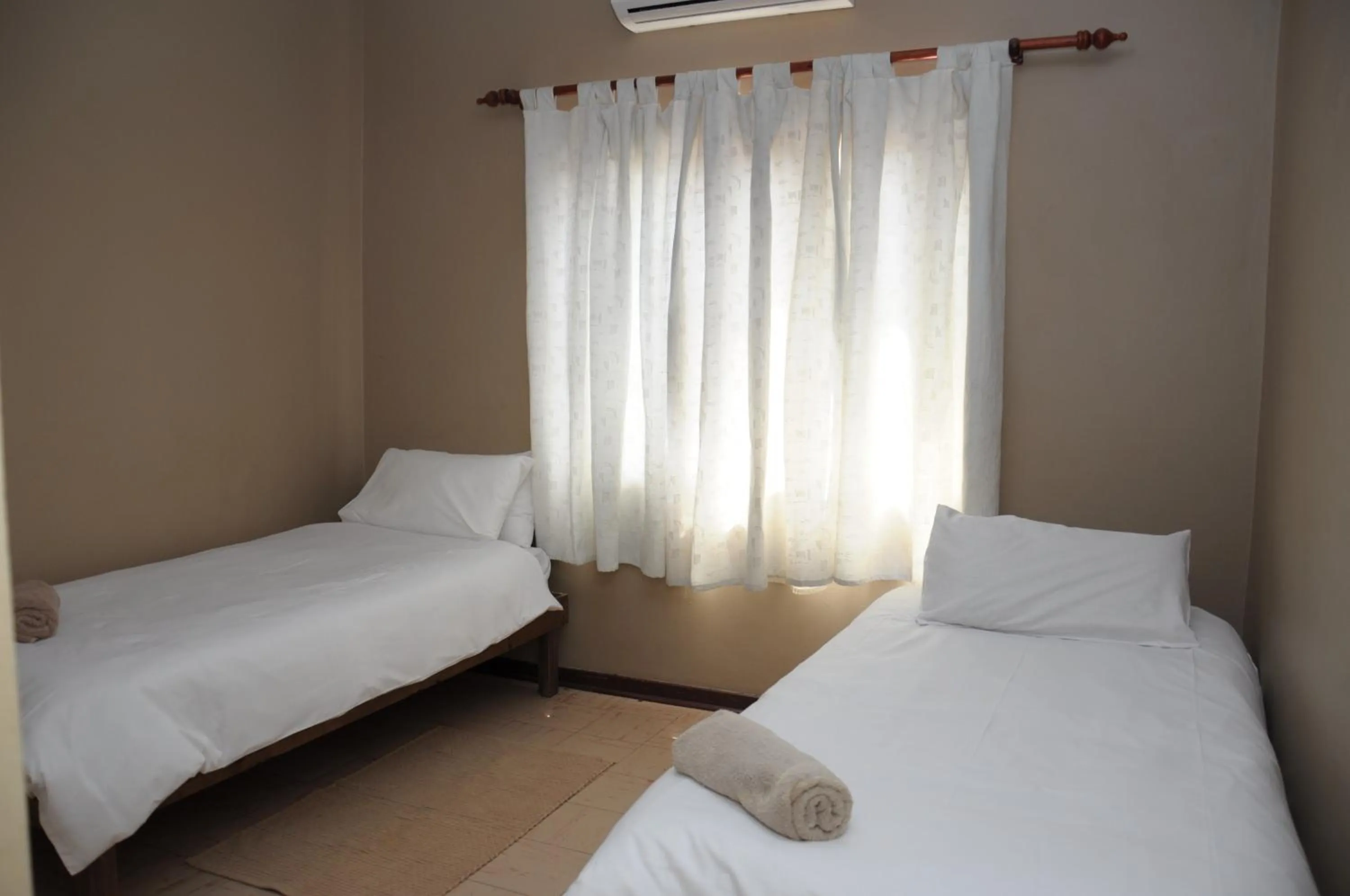 View (from property/room), Bed in Casa Leitao Lodge