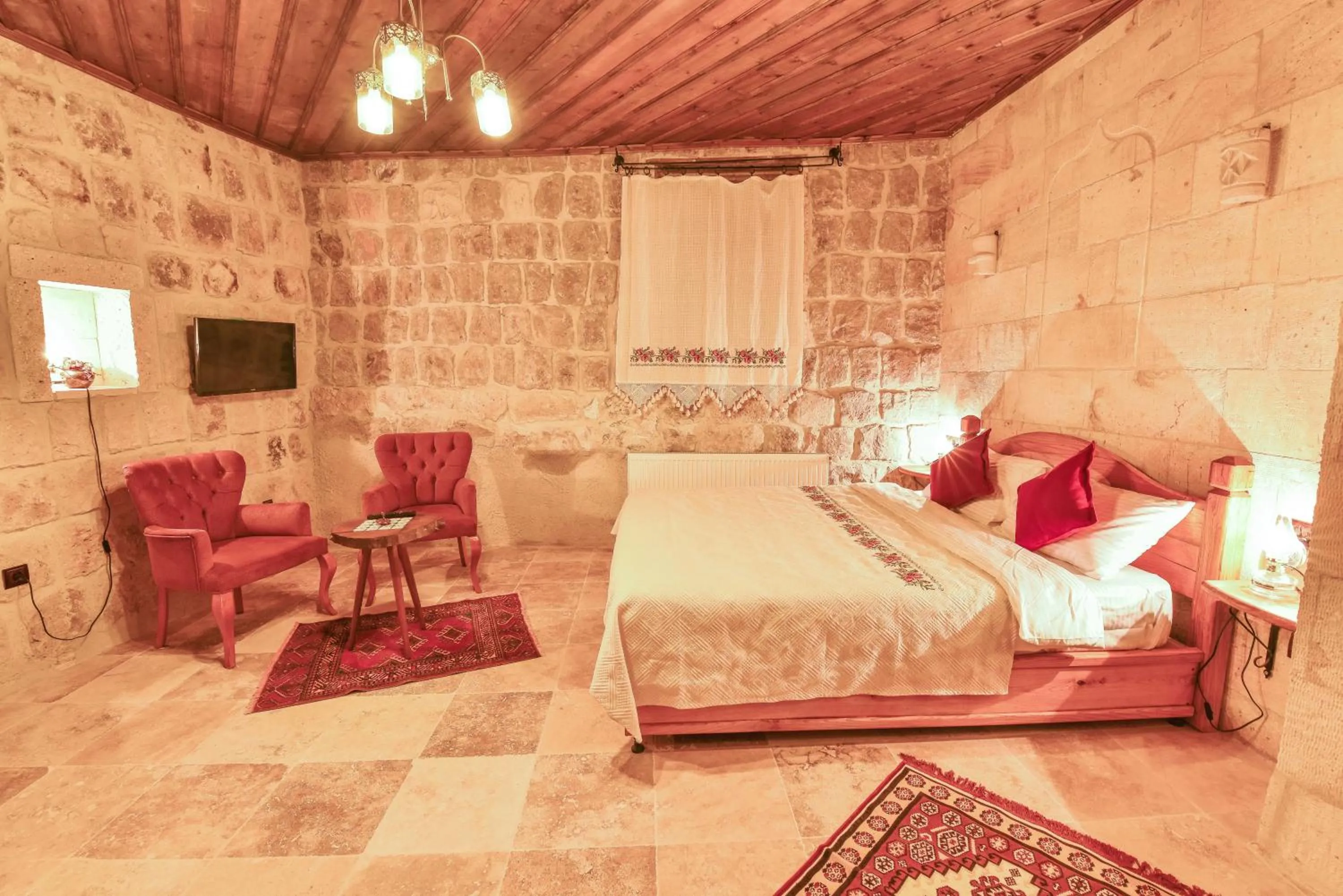 Bed in Mosaic Cave Hotel