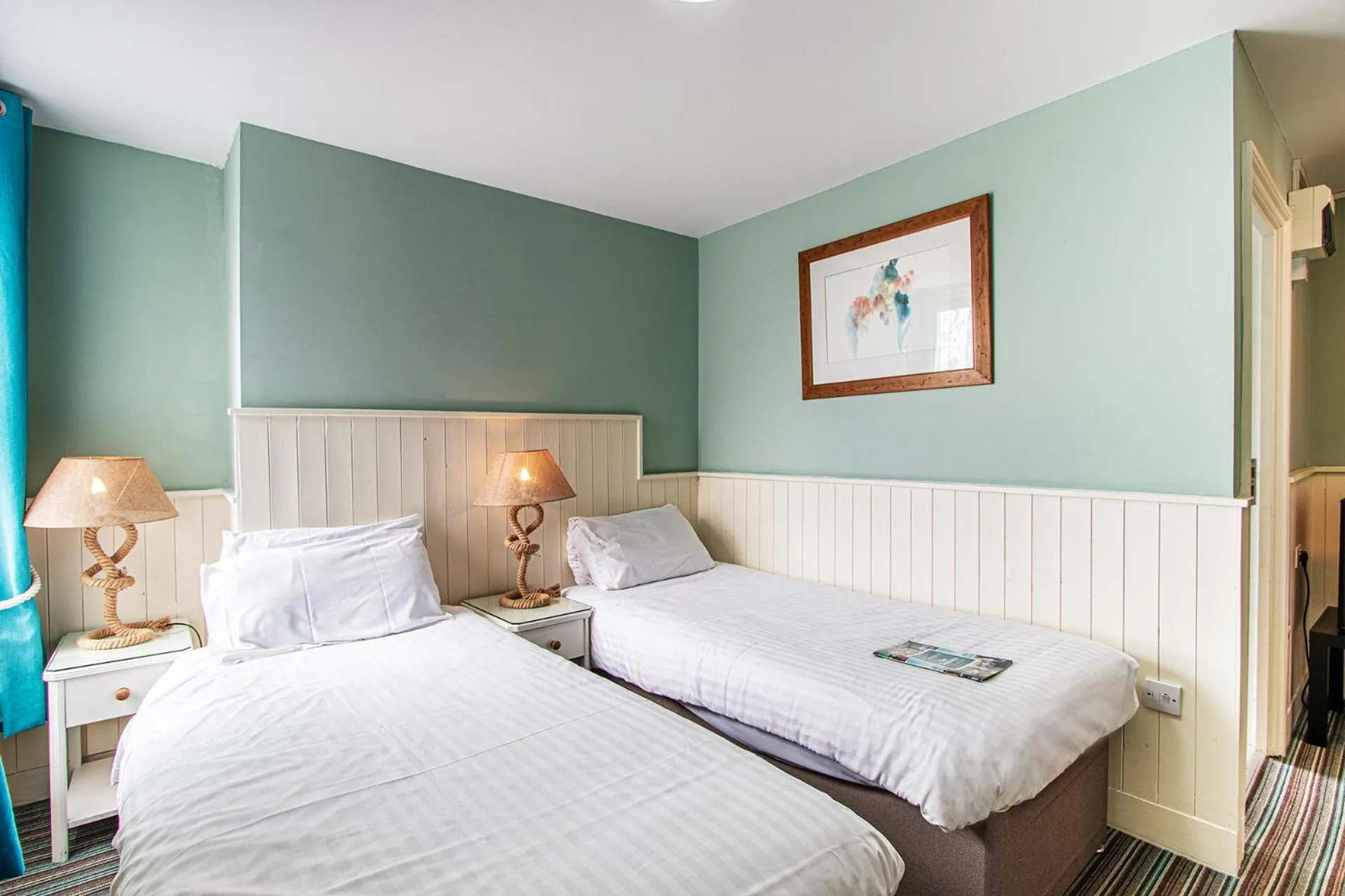 Bedroom, Bed in The Clarendon Hotel