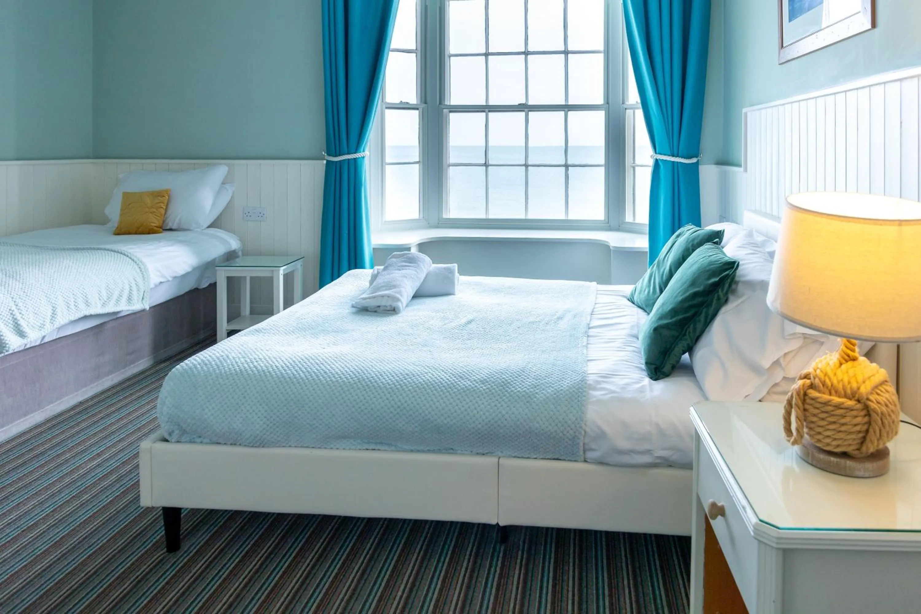 Bedroom, Bed in The Clarendon Hotel