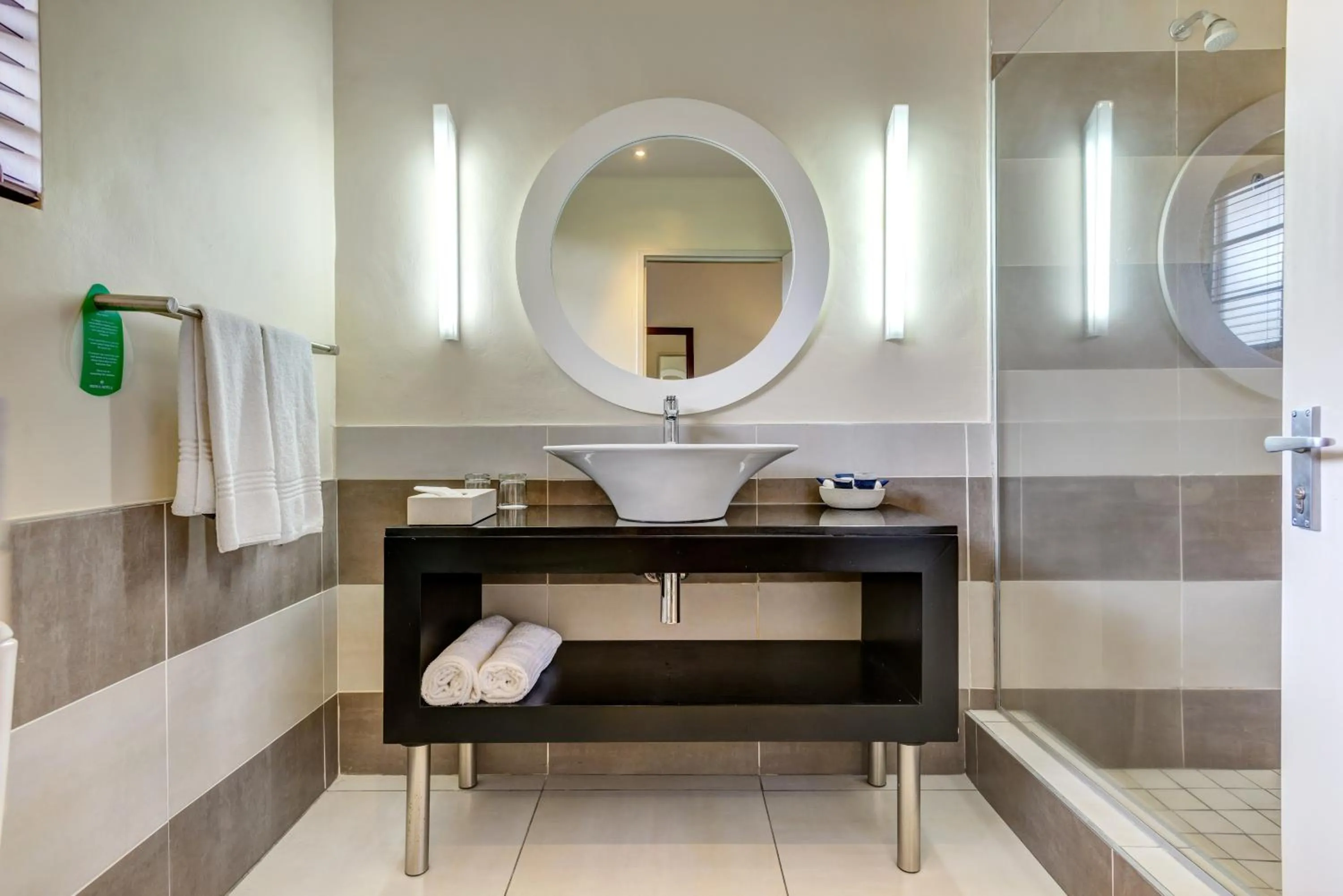 Shower in Hazyview Sun