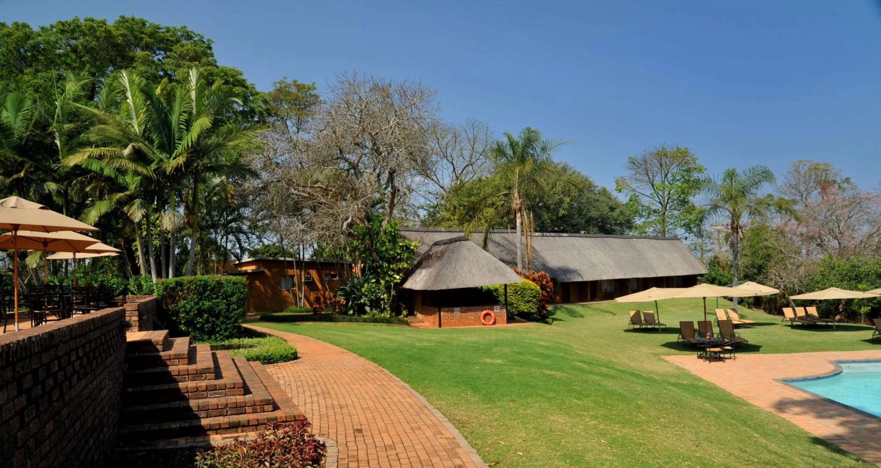 Property building in Hazyview Sun