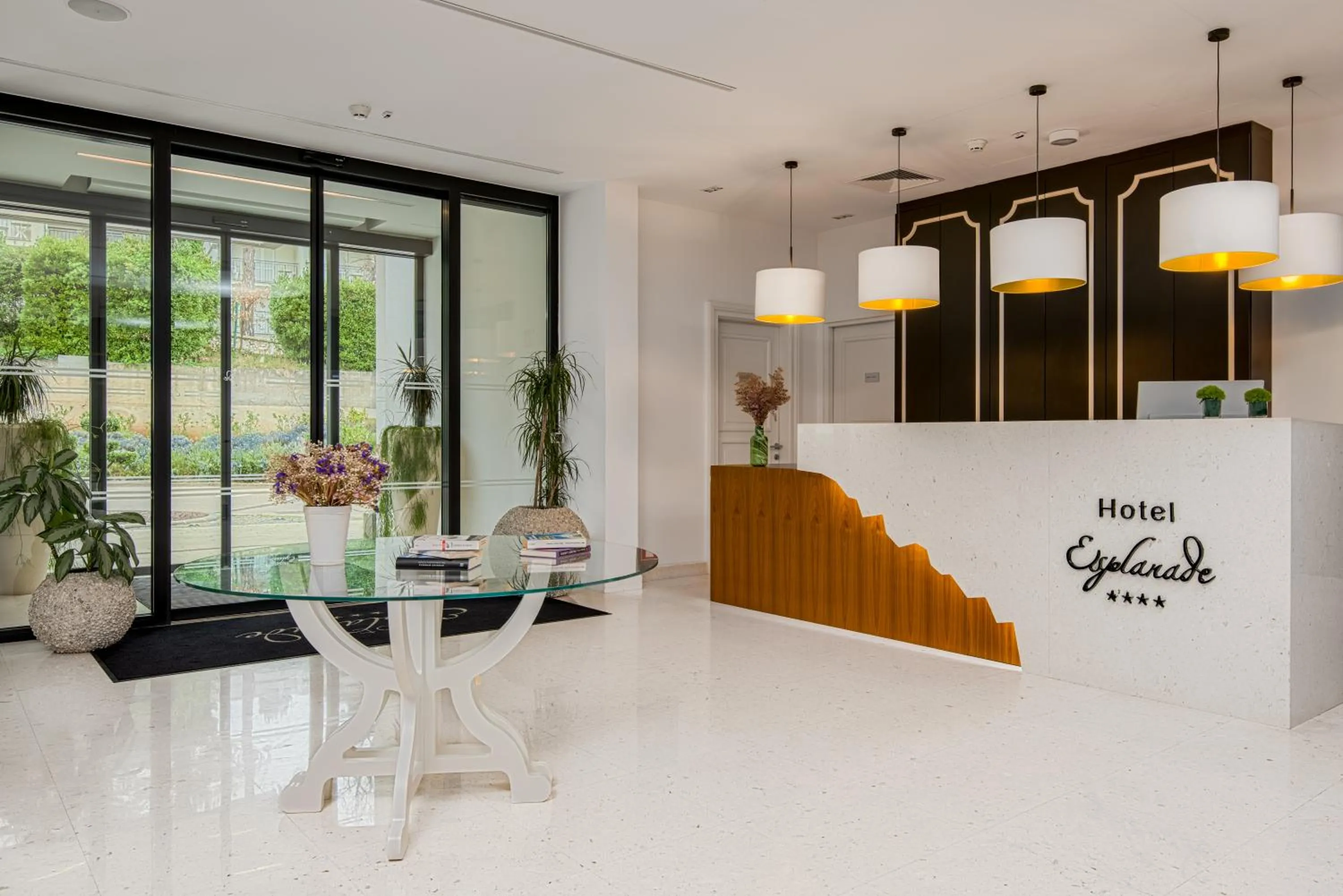 Lobby or reception in Boutique Hotel Esplanade