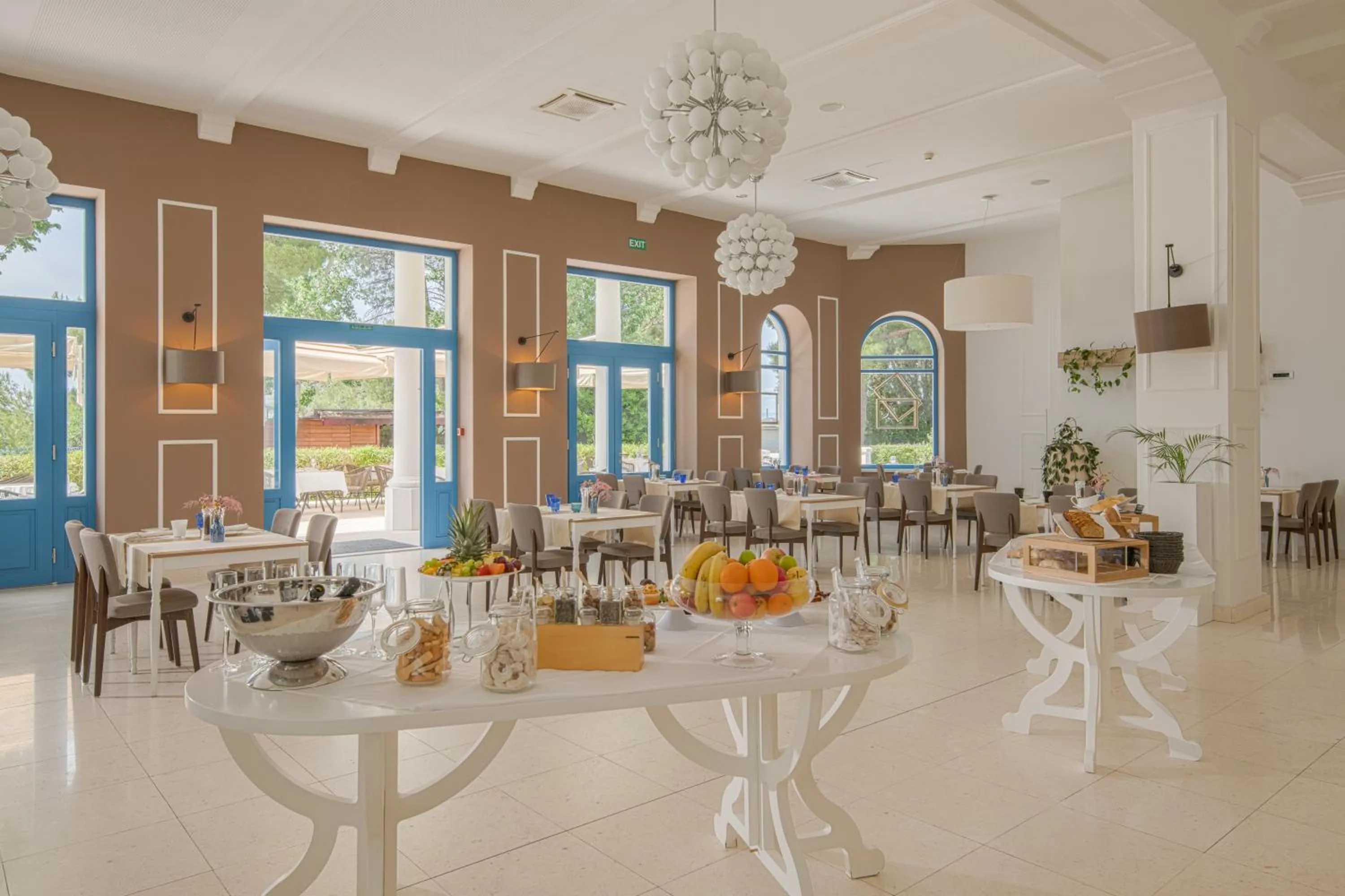 Restaurant/places to eat in Boutique Hotel Esplanade