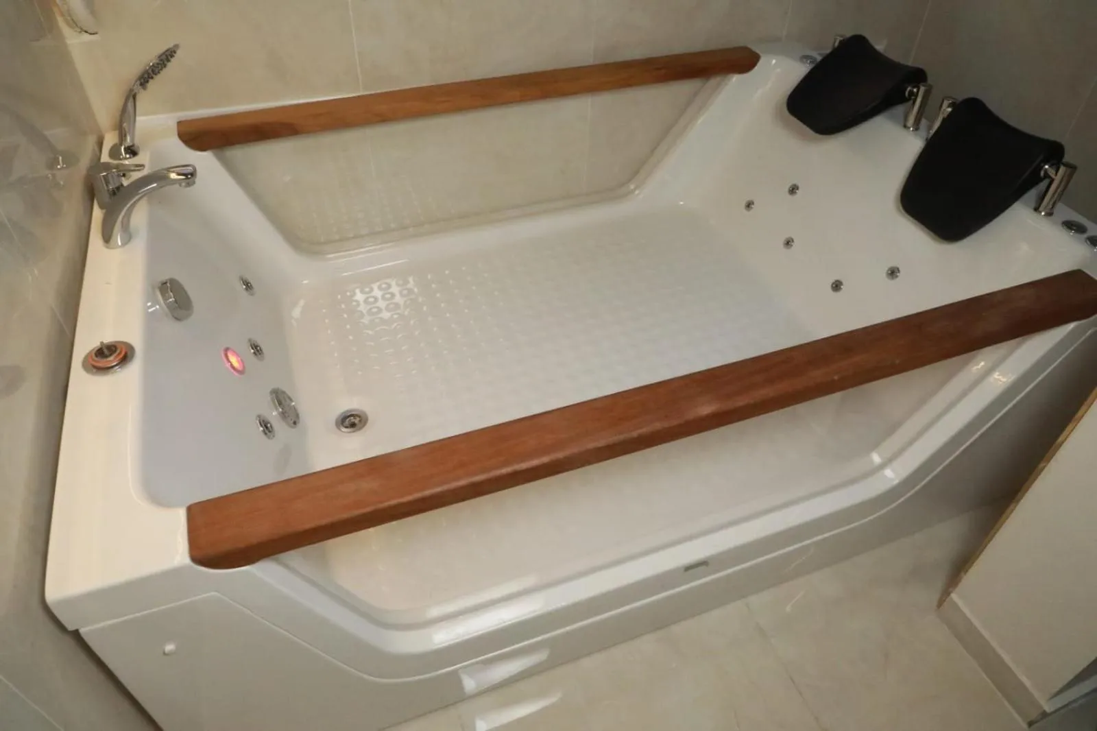 Bathroom in Rays Hotel - Bakirkoy Istanbul City Center