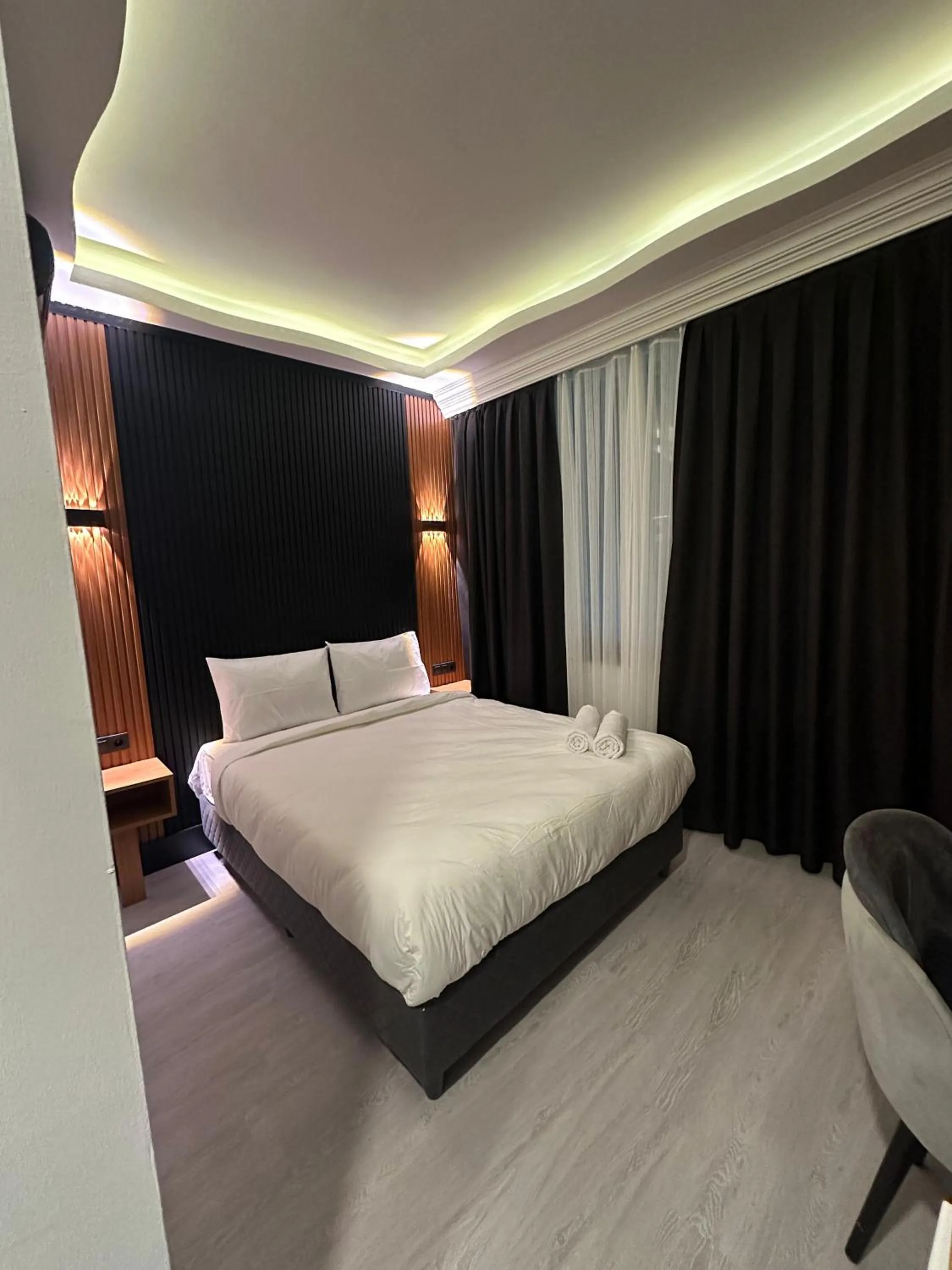 Bedroom, Bed in Rays Hotel - Bakirkoy Istanbul City Center
