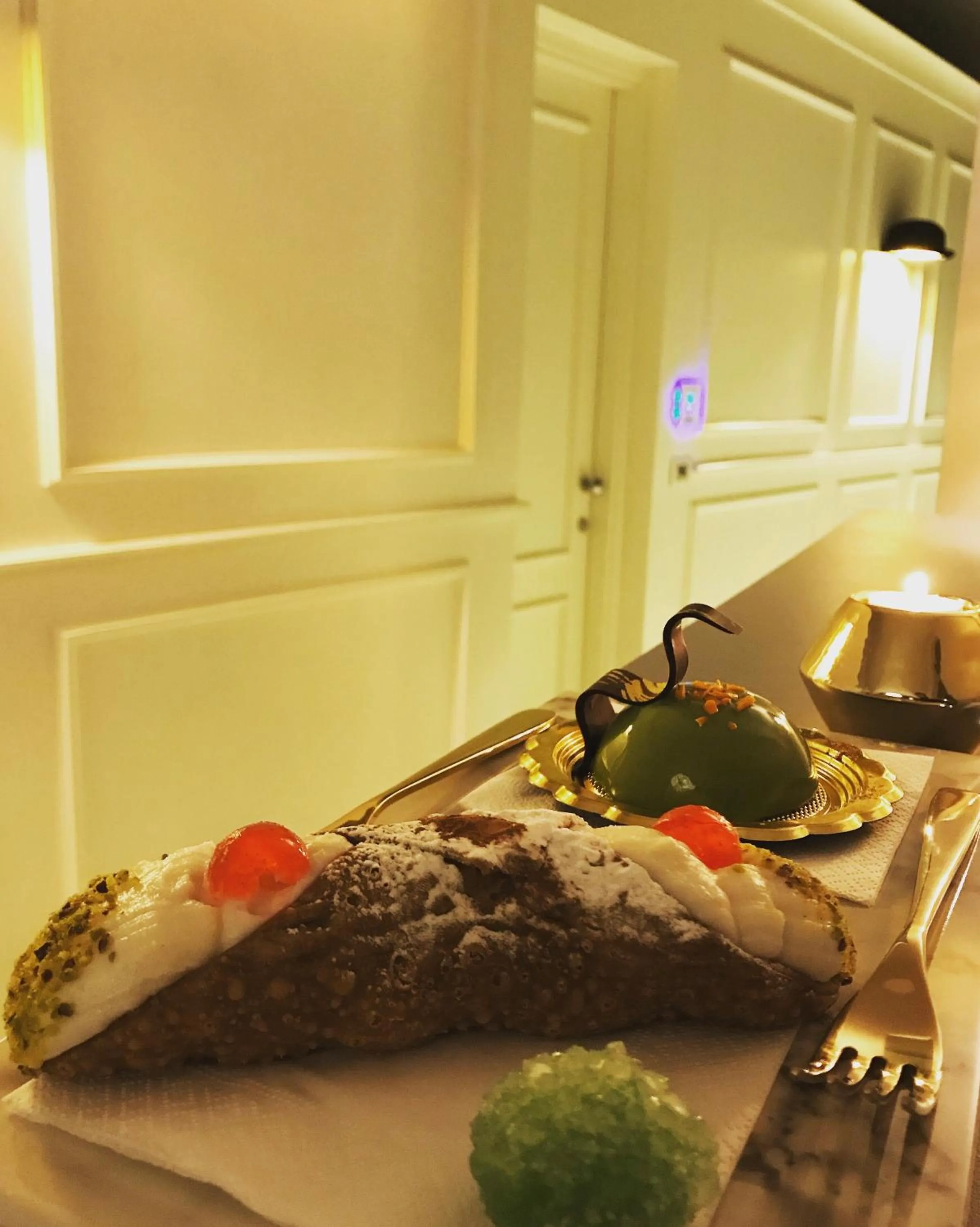 Italian breakfast in Quattro Canti Suites