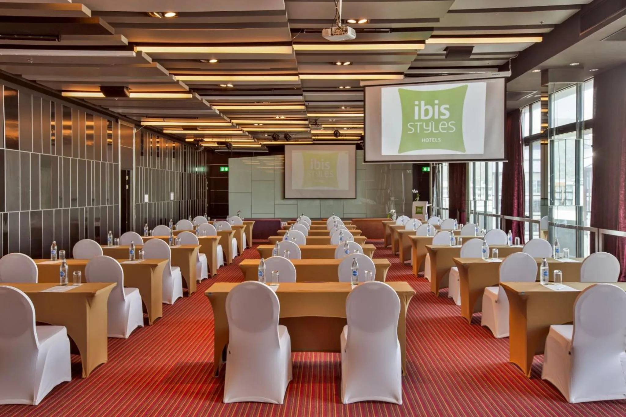 Meeting/conference room in ibis Styles Chiang Mai