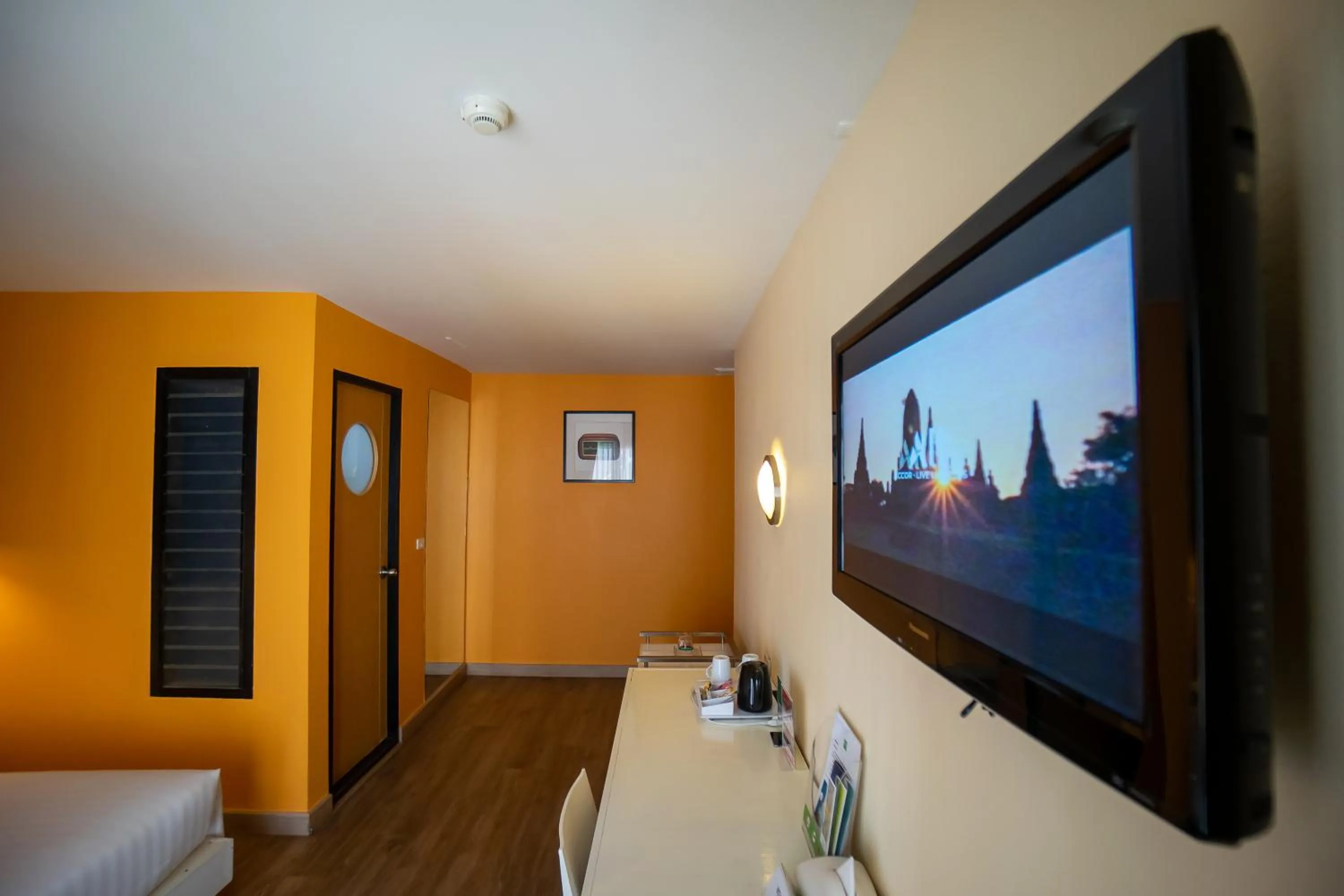 Area and facilities in ibis Styles Chiang Mai