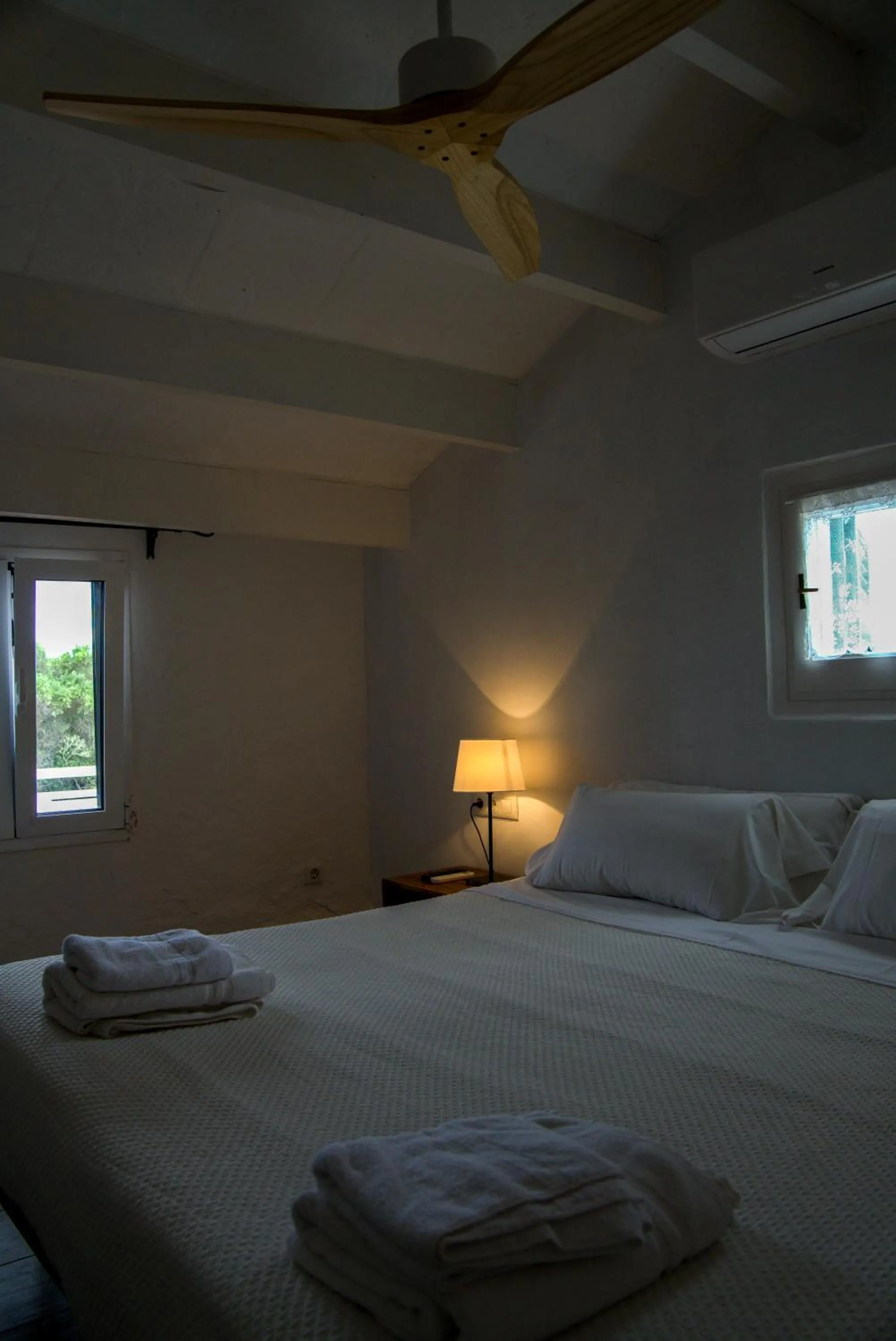 Bed in Agroturismo Binissafullet Vell