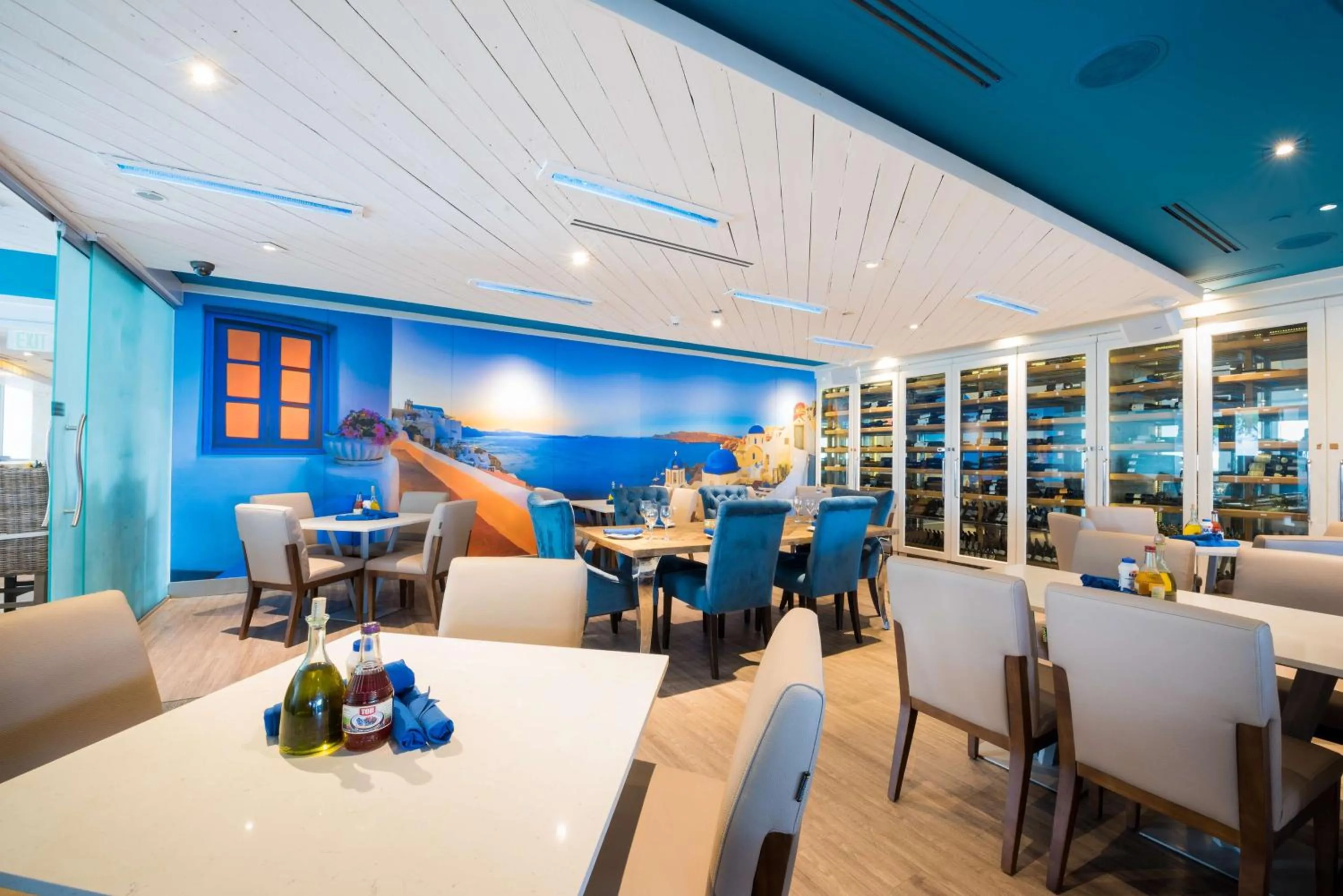 Restaurant/places to eat in Hilton Bentley Miami South Beach