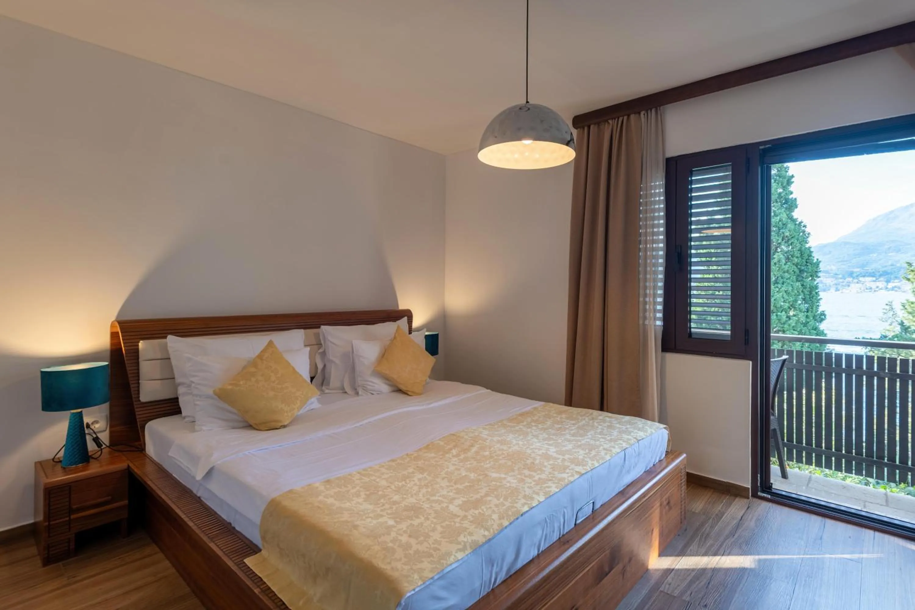 Bed in Forte Rose Hotel