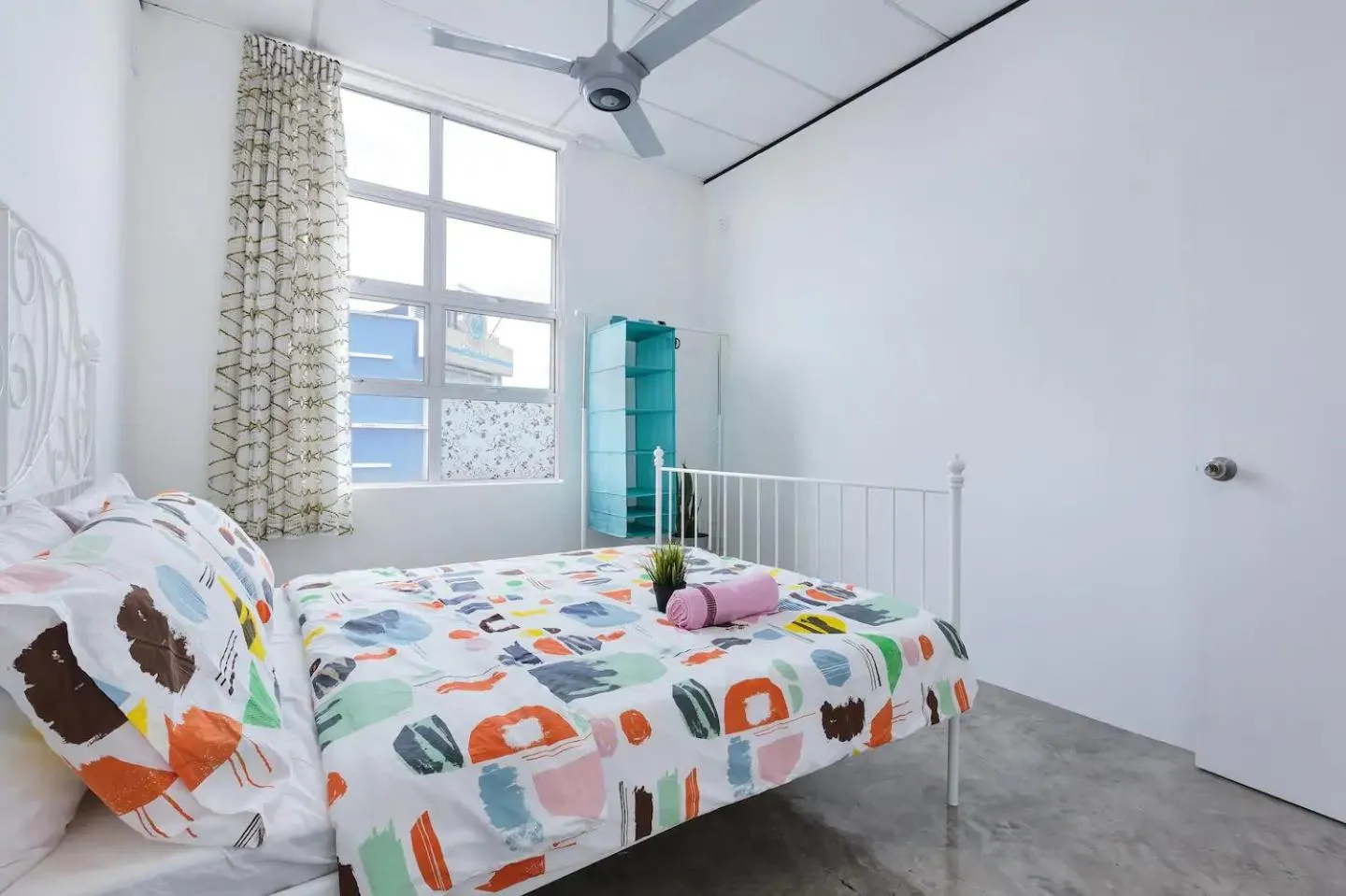 Bed in @ DE GARDEN ** AEON•IKEA•TESCO•THEMED• DESA TEBRAU JOHOR BAHRU