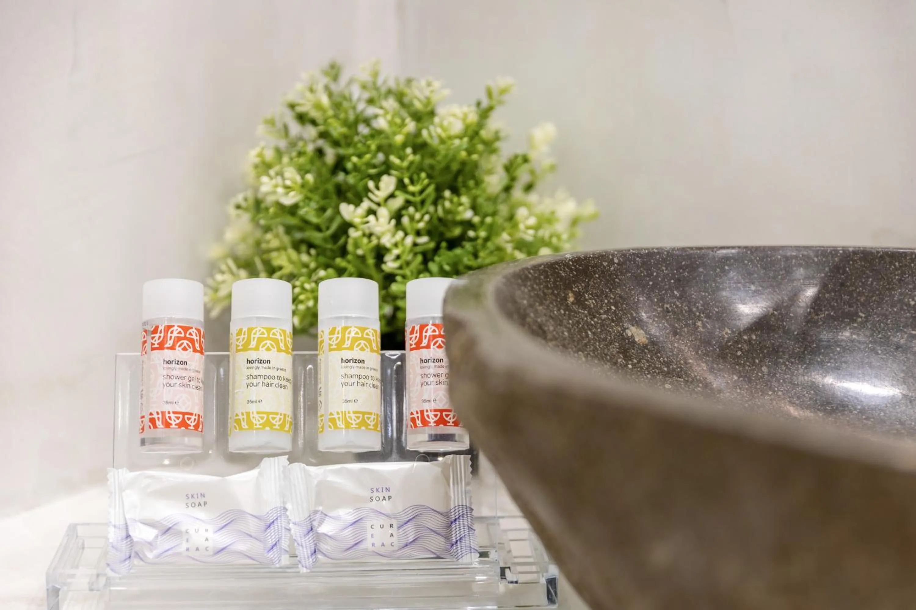 Bathroom in Katerina Roza Studios - Heartfelt Hospitality in the City