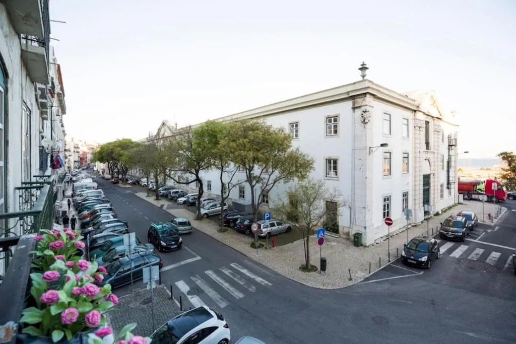 City view in Ola Lisbon -Alfama I