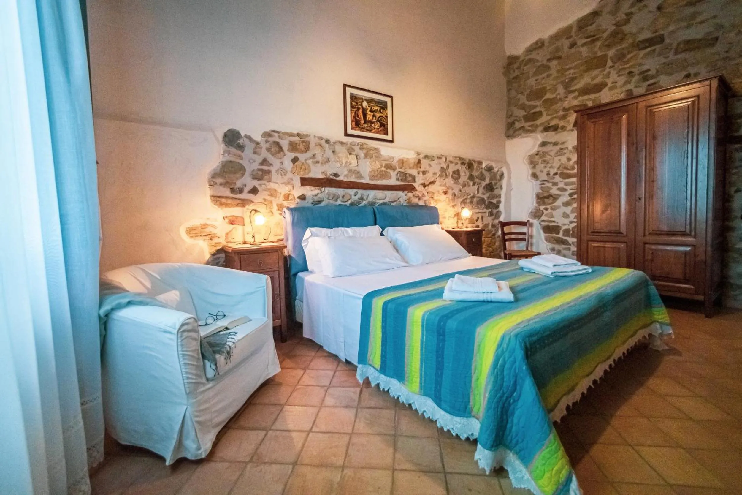 Bedroom, Bed in Poggio Pozzetti