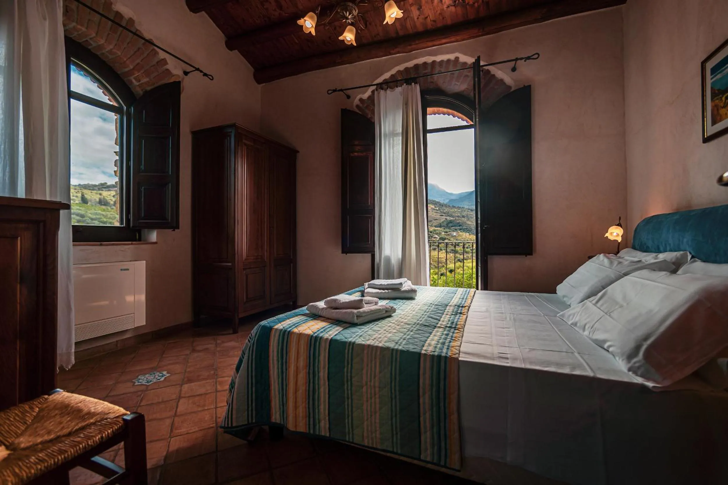 Bedroom, Bed in Poggio Pozzetti