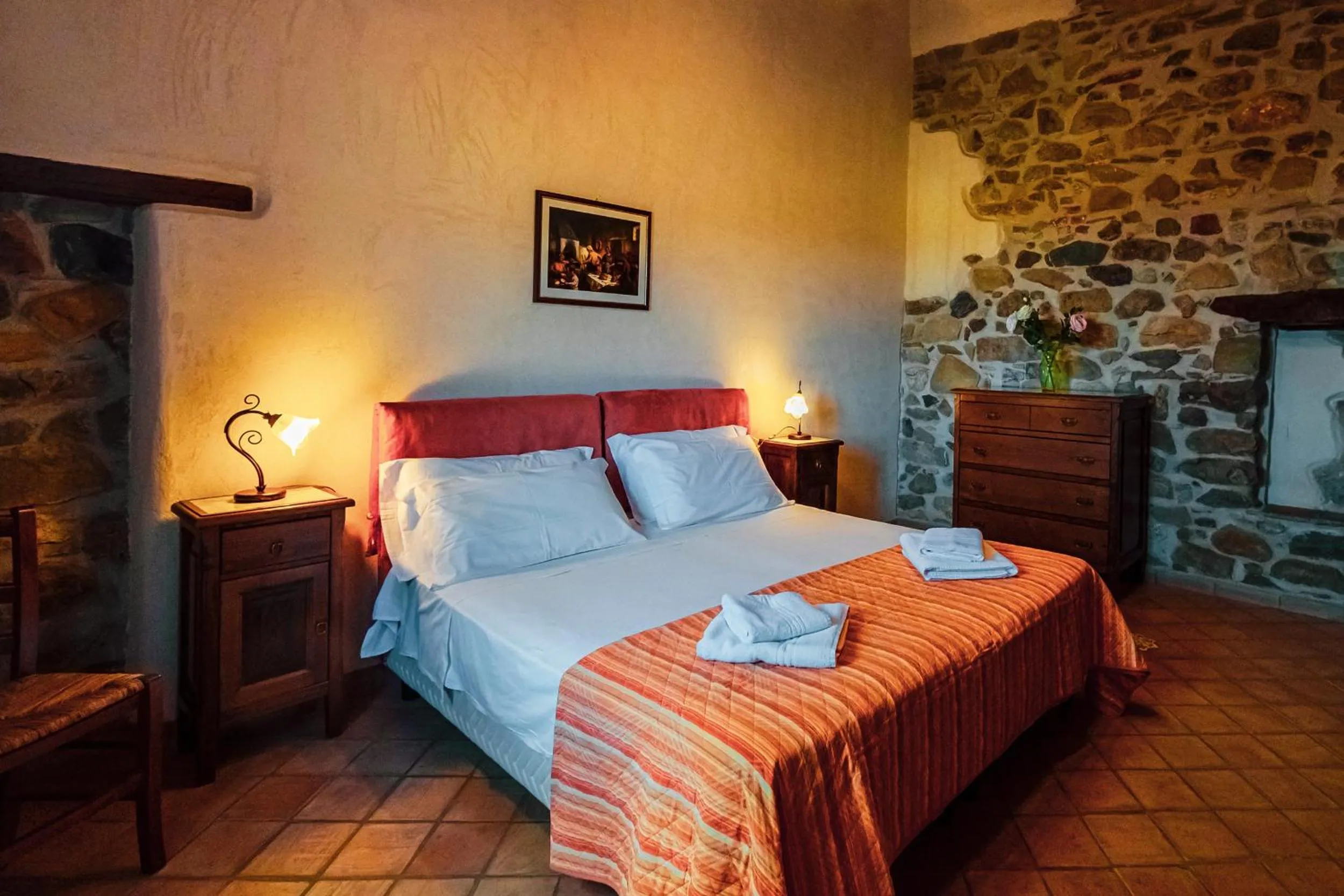 Bedroom, Bed in Poggio Pozzetti
