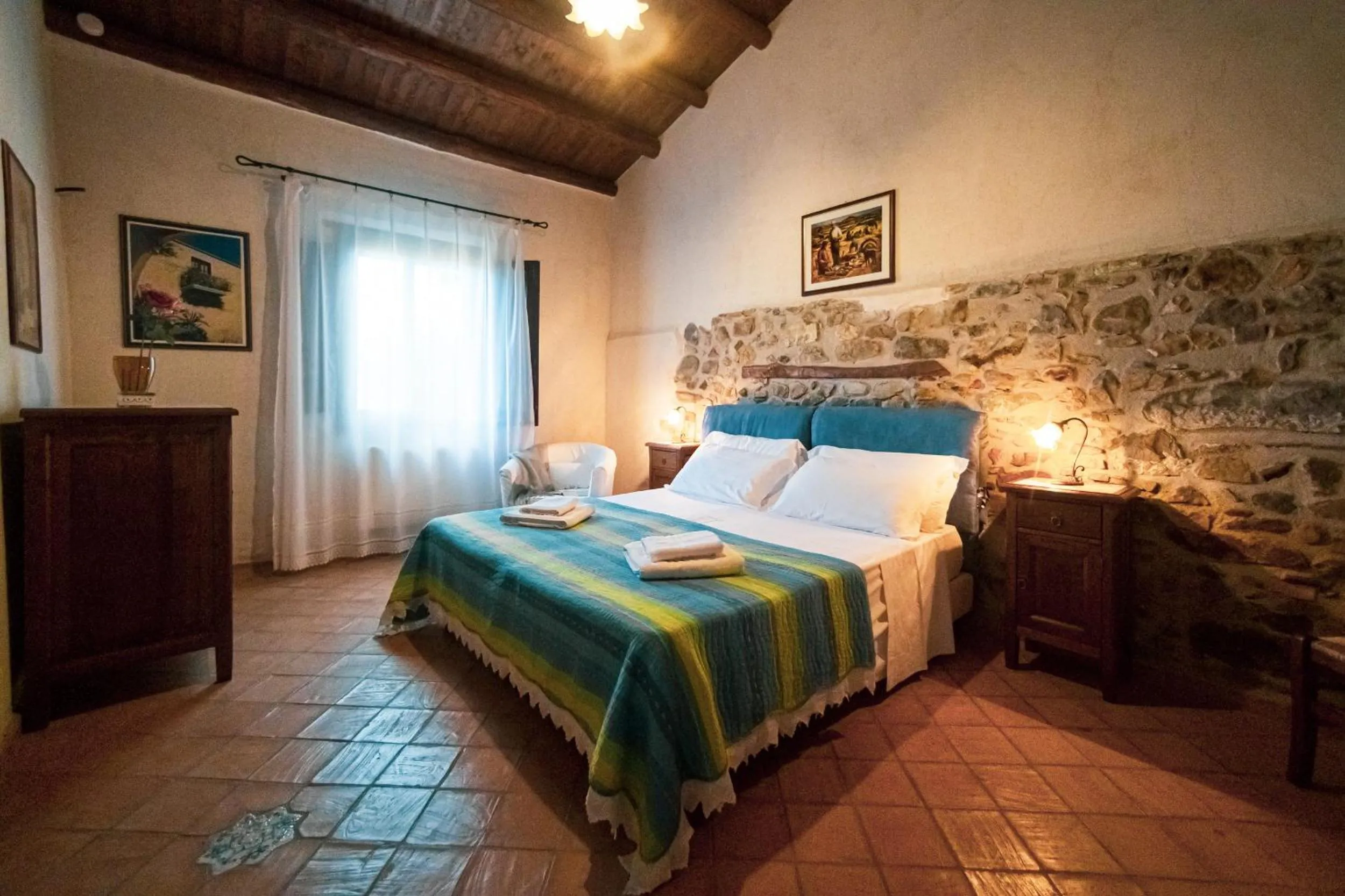 Bedroom, Bed in Poggio Pozzetti