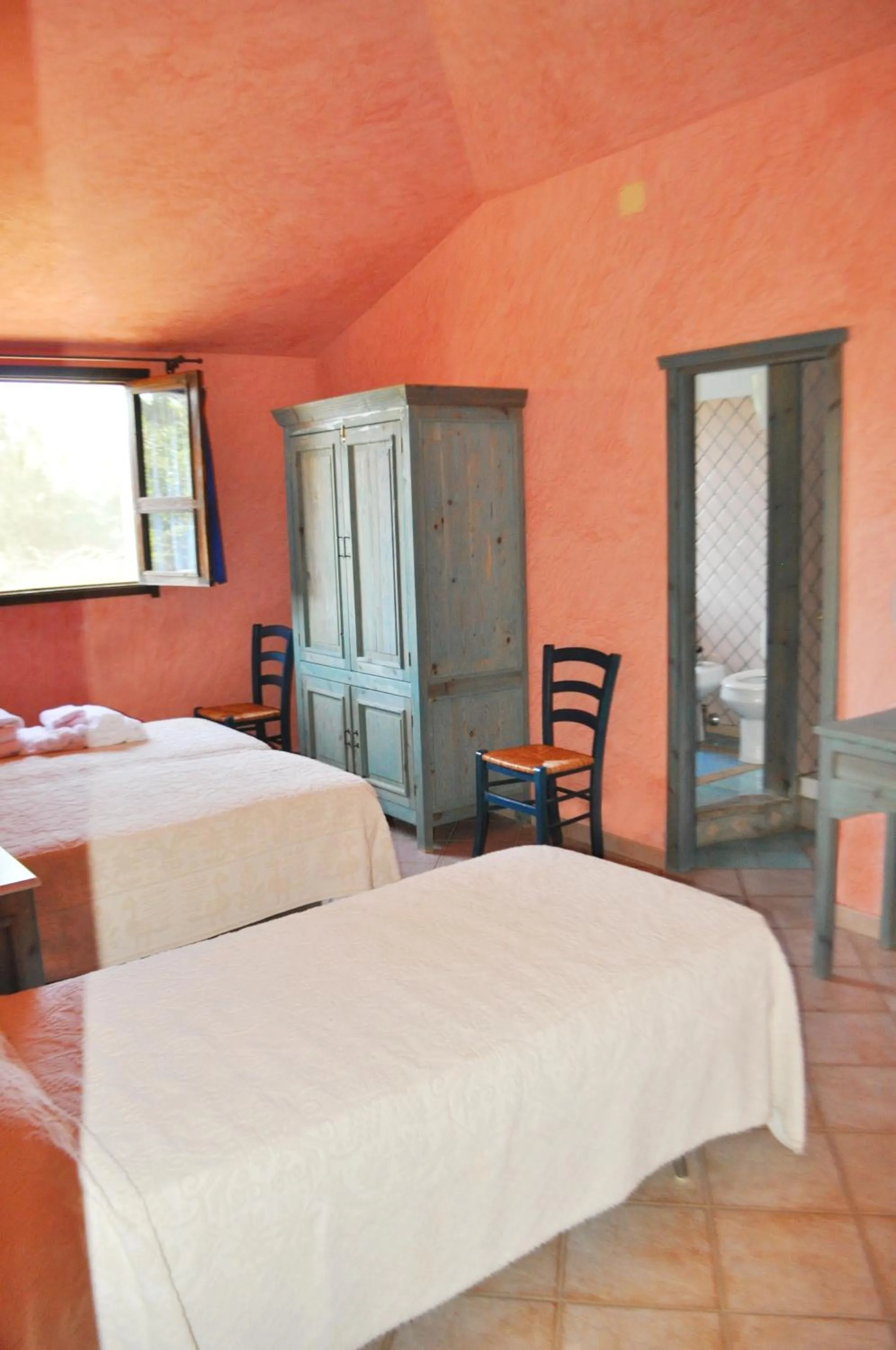 Photo of the whole room in Principessa de Navarra