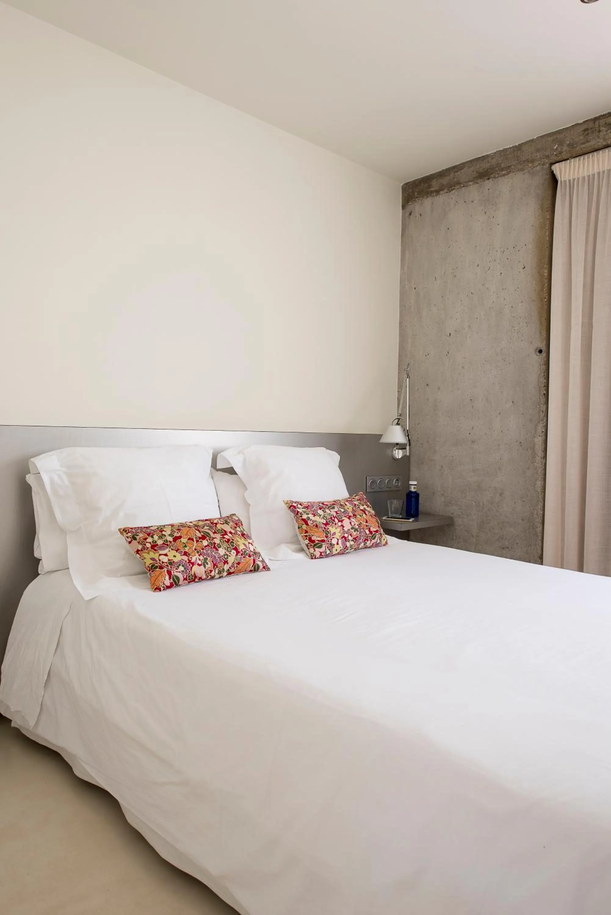 Bed in La Alcoba del Agua Hotel Boutique