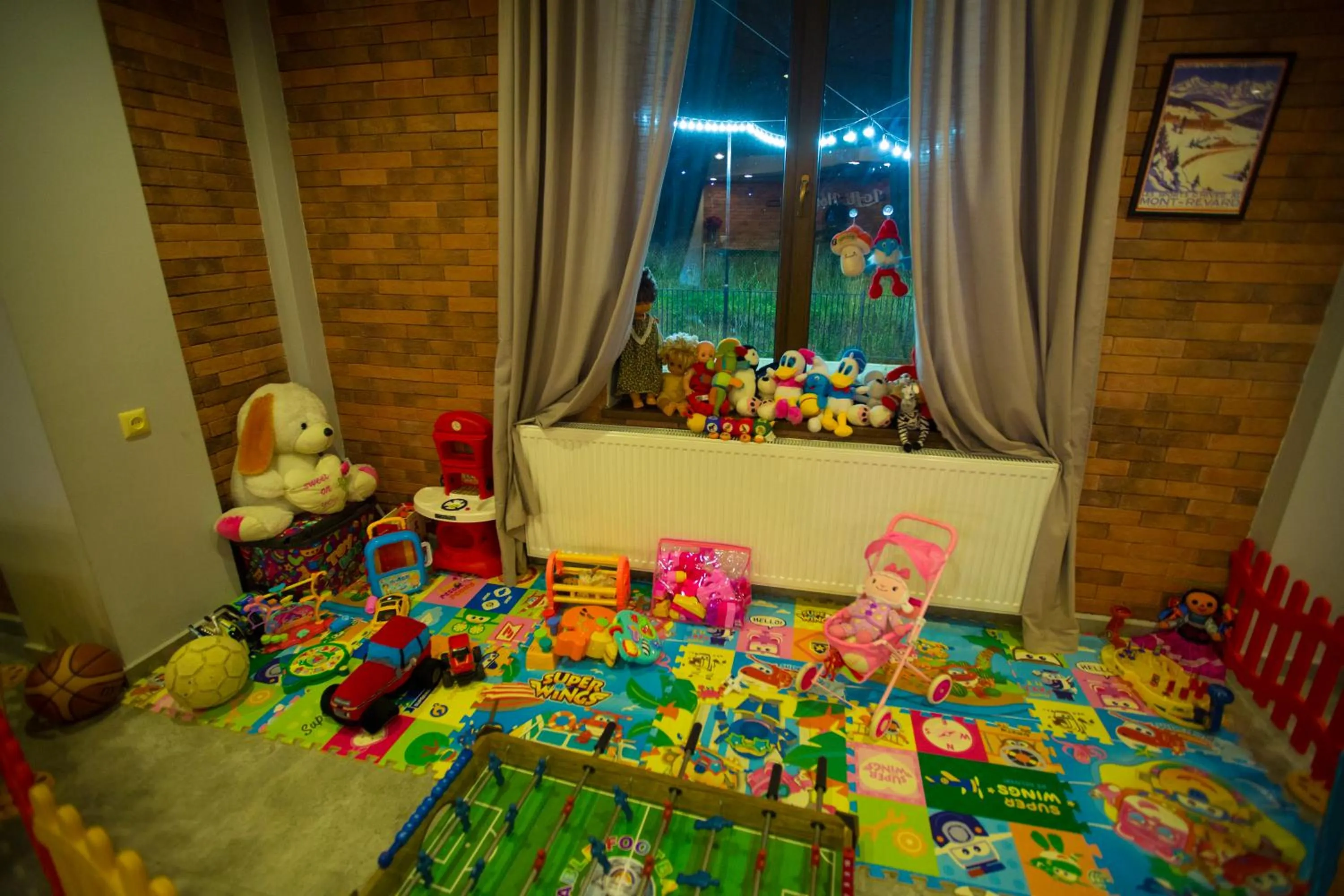 children in Loft Hotel Bakuriani