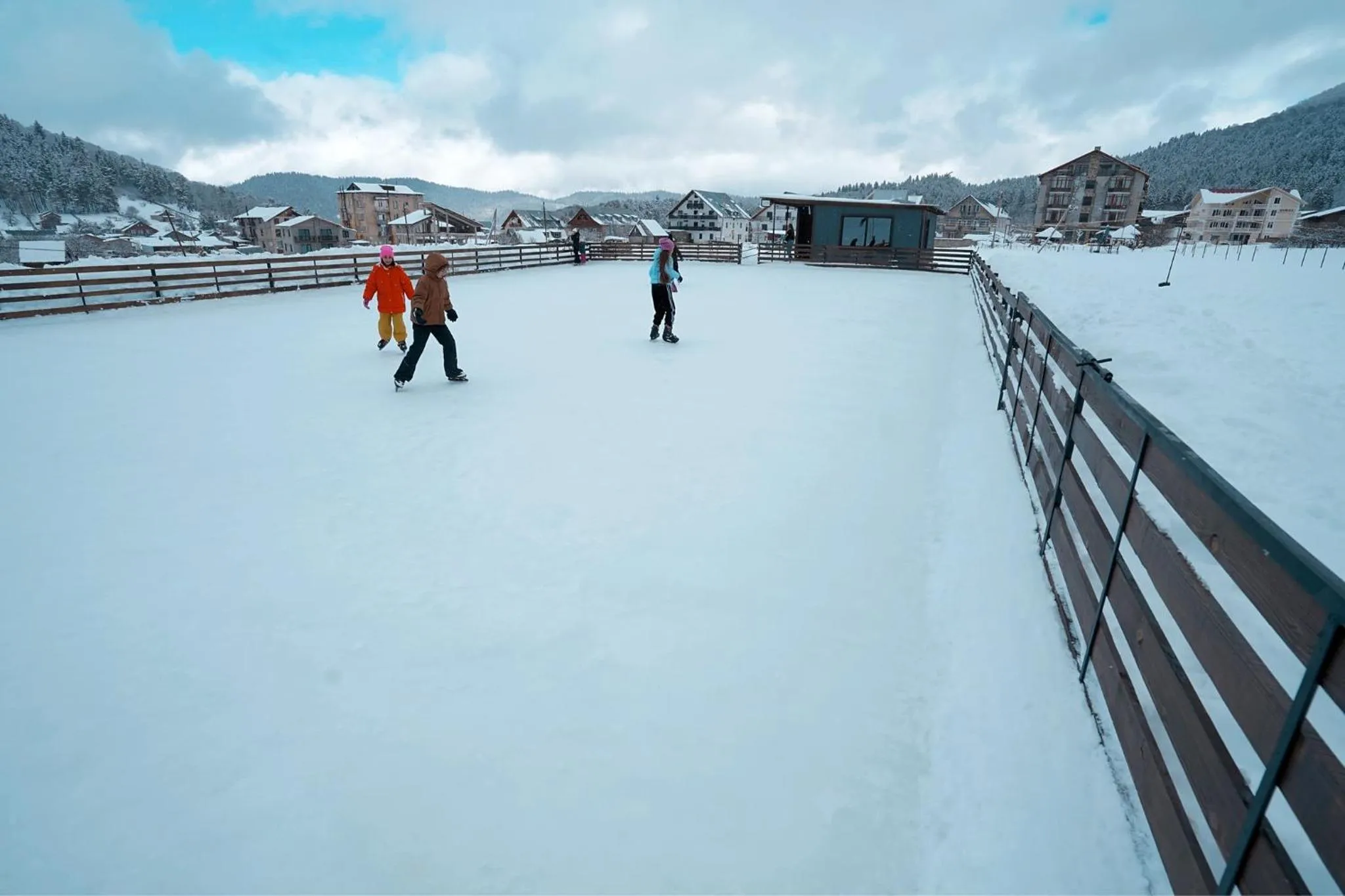 Skiing in Loft Hotel Bakuriani