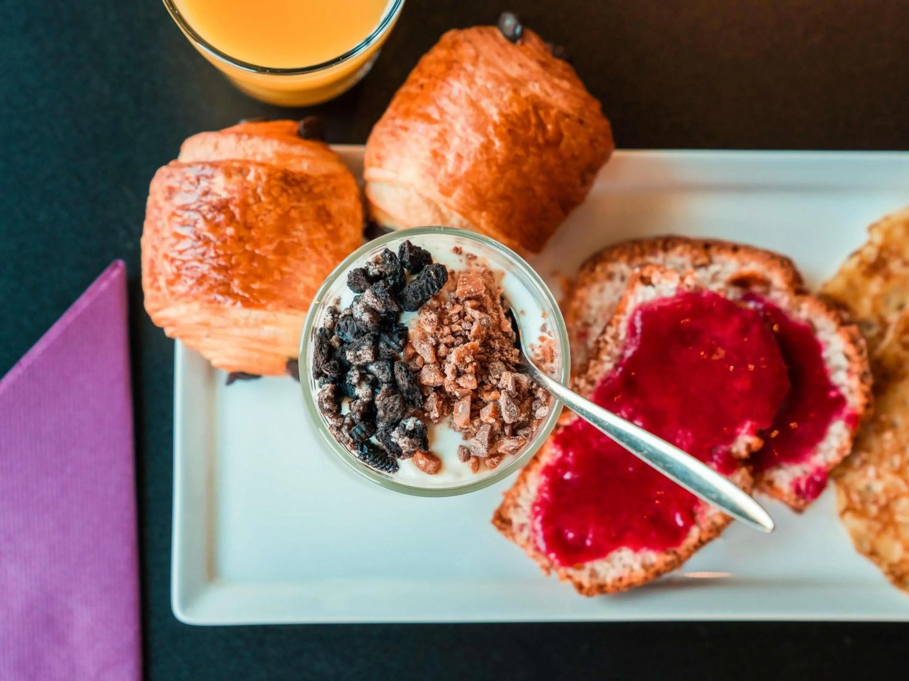 Breakfast in ibis Styles Blois Centre Gare