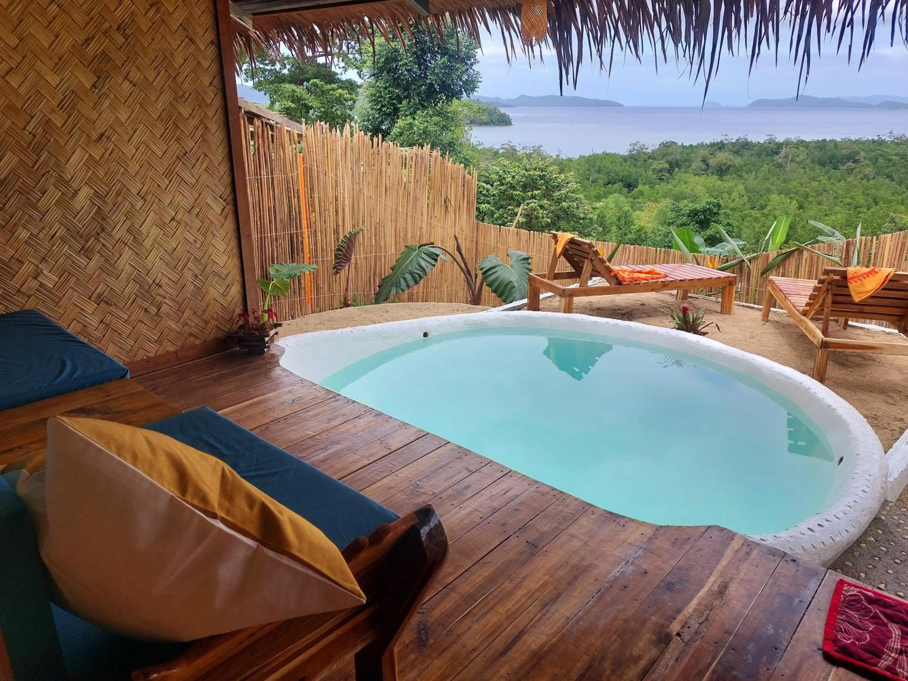 Balcony/Terrace in Jungle Bar Honeymoon suite & private pool