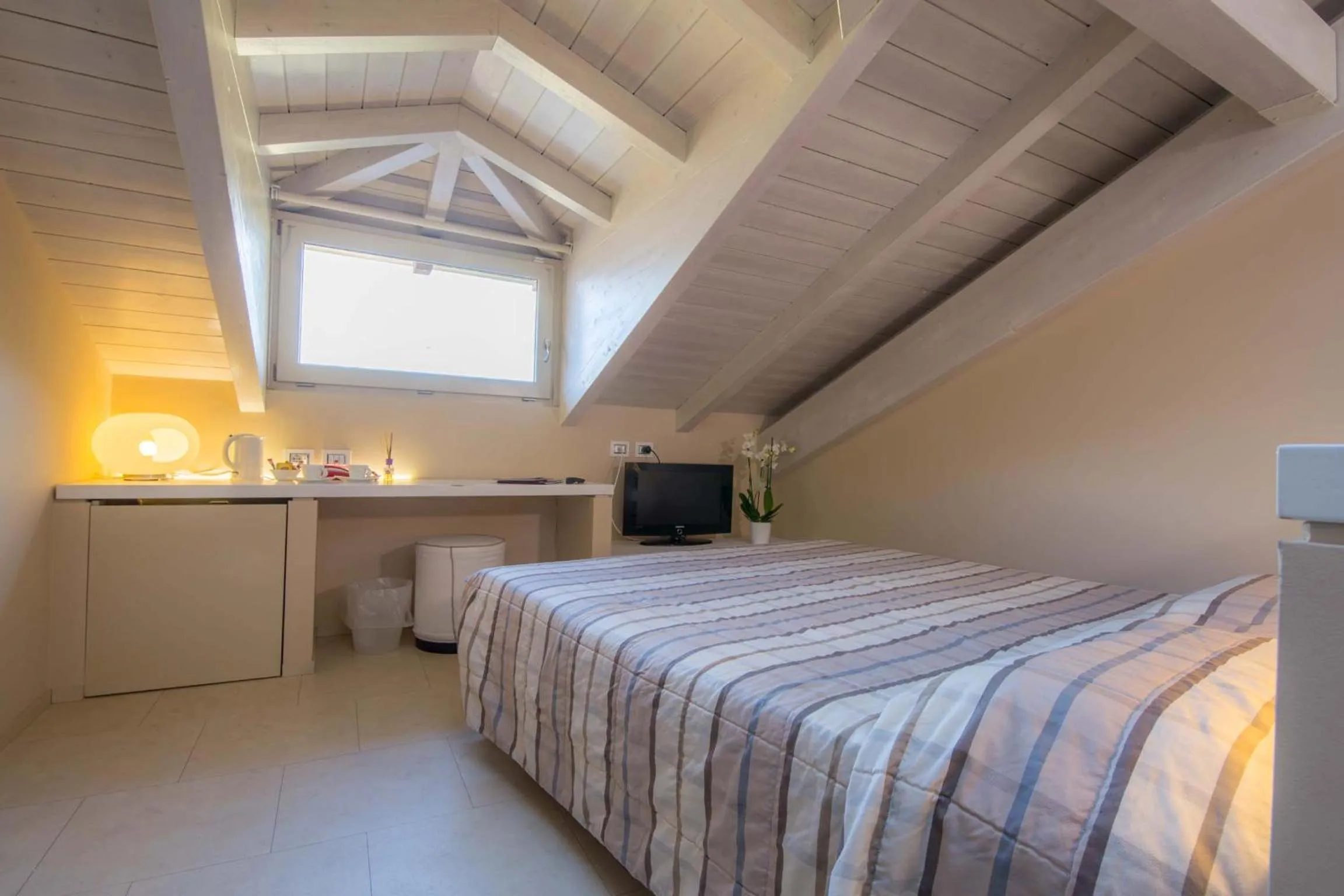 Bed in Albergo Silvio