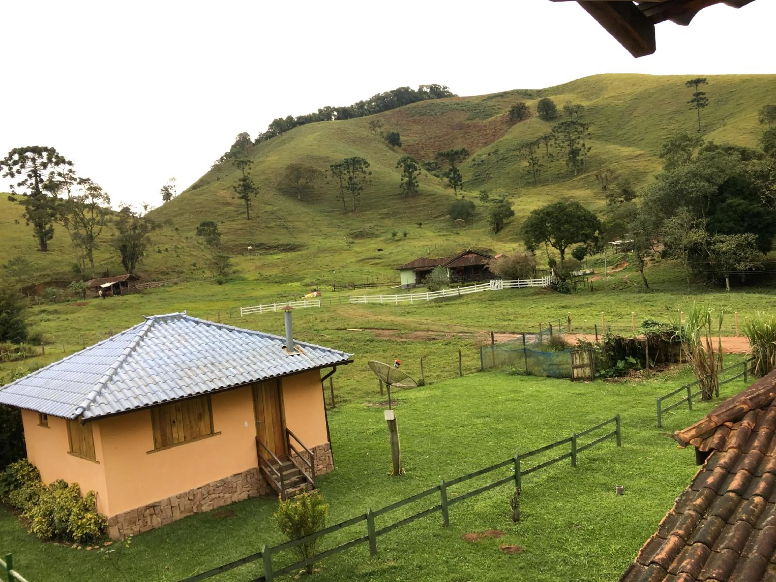 Mountain view in Pousada Casa Fazenda do Rio