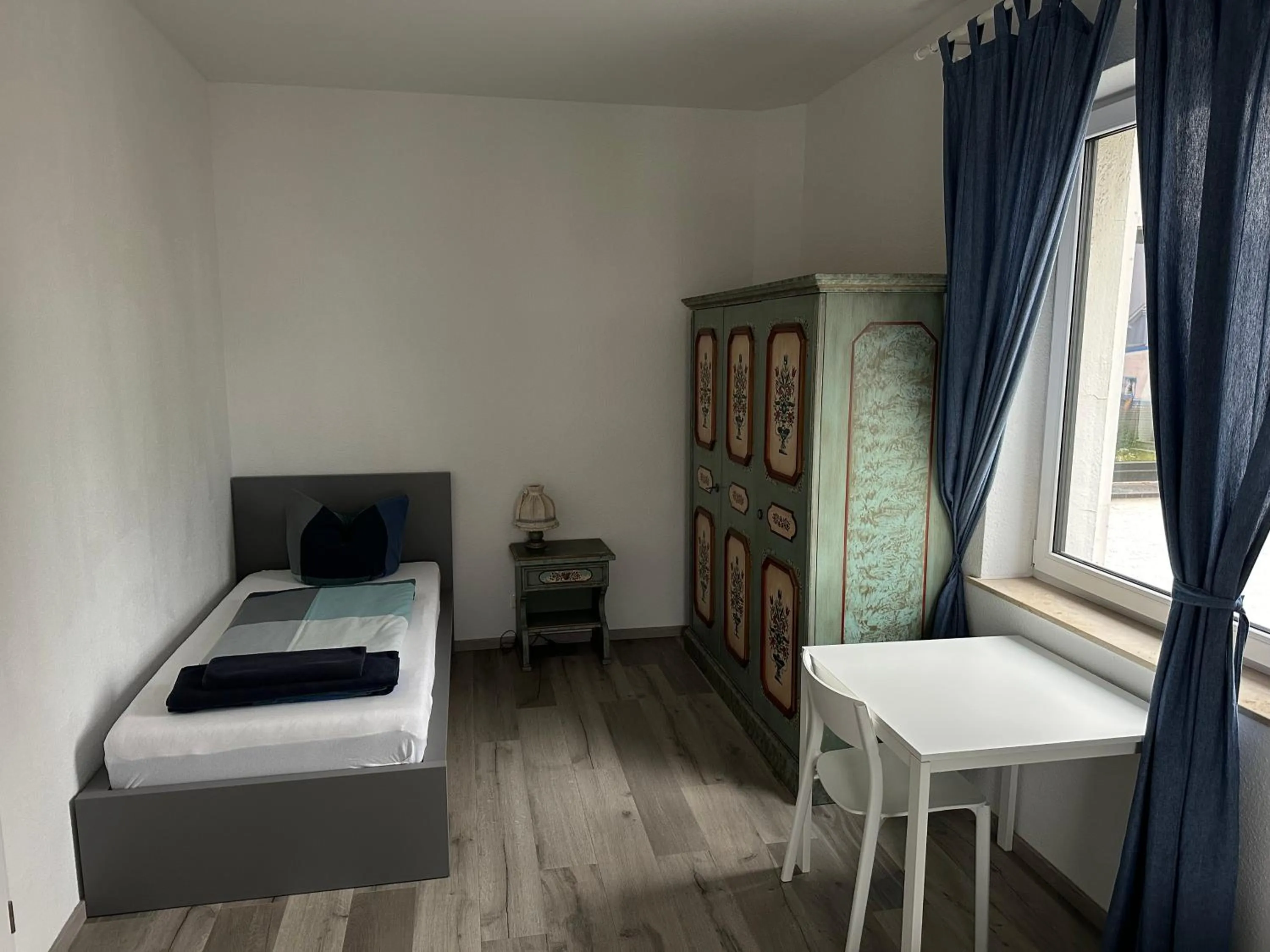 Bed in Apart-Hotel Rheinischer Hof Dormagen