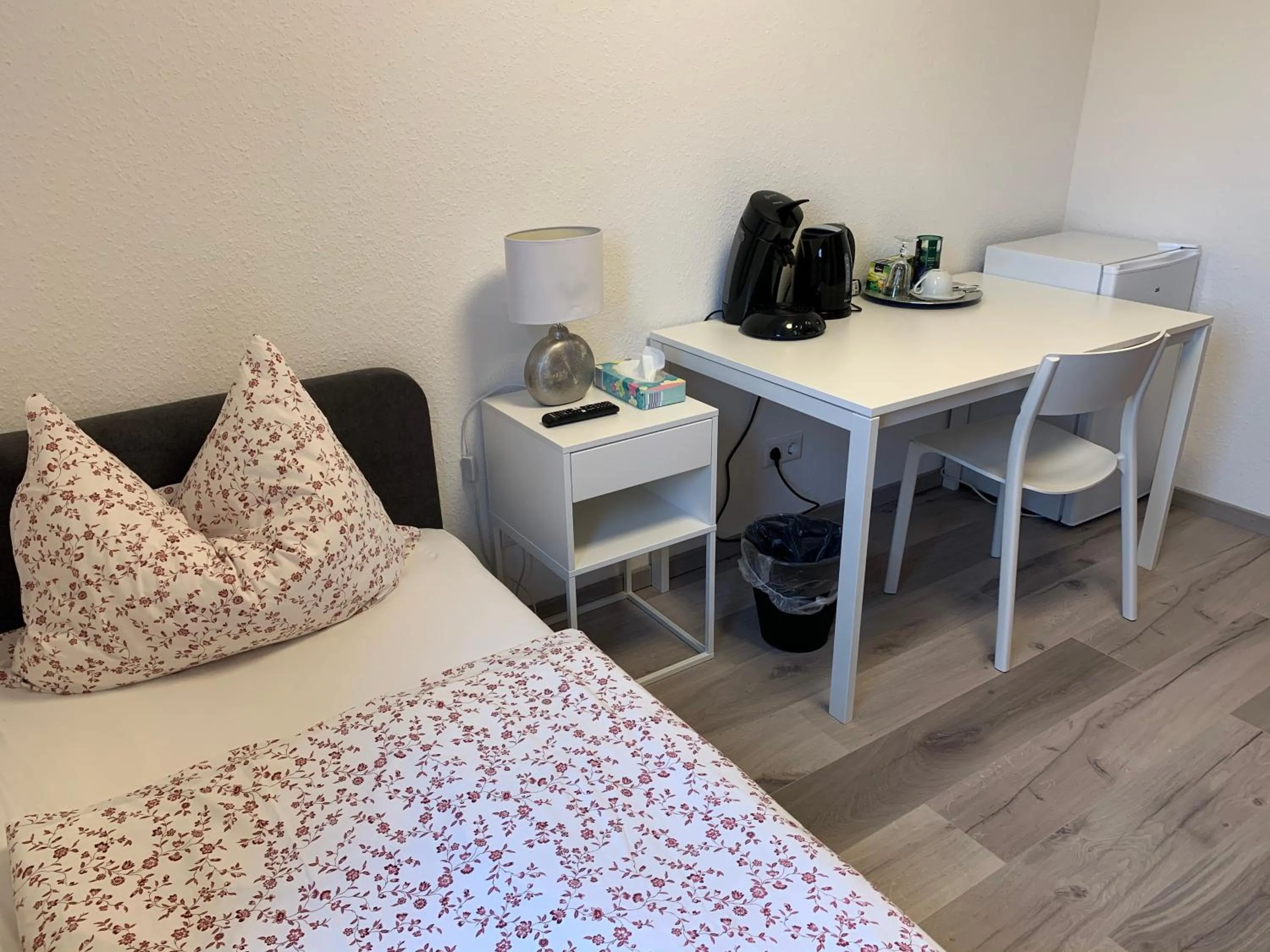 Bed in Apart-Hotel Rheinischer Hof Dormagen