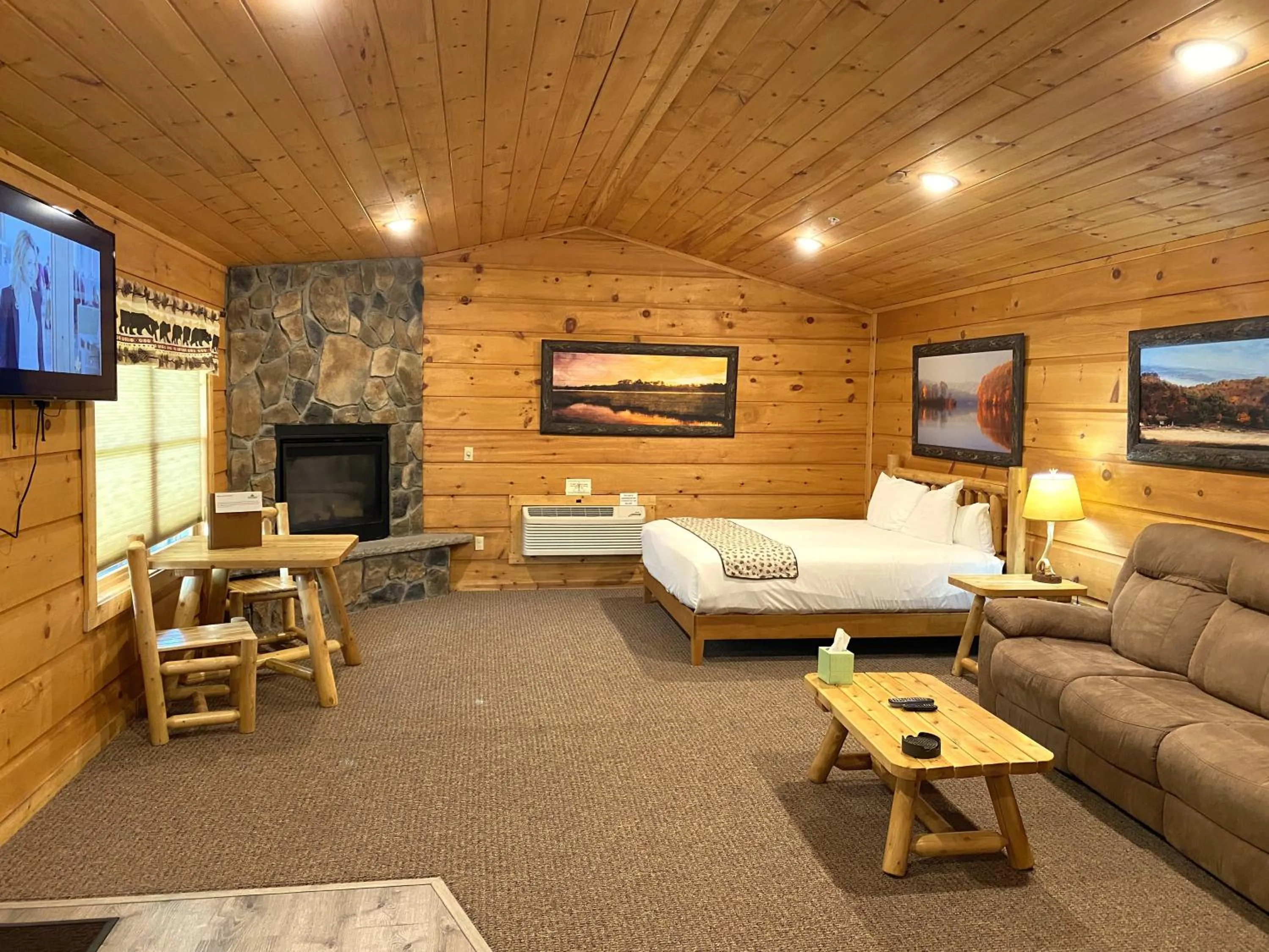 The Lodges at Sunset Village