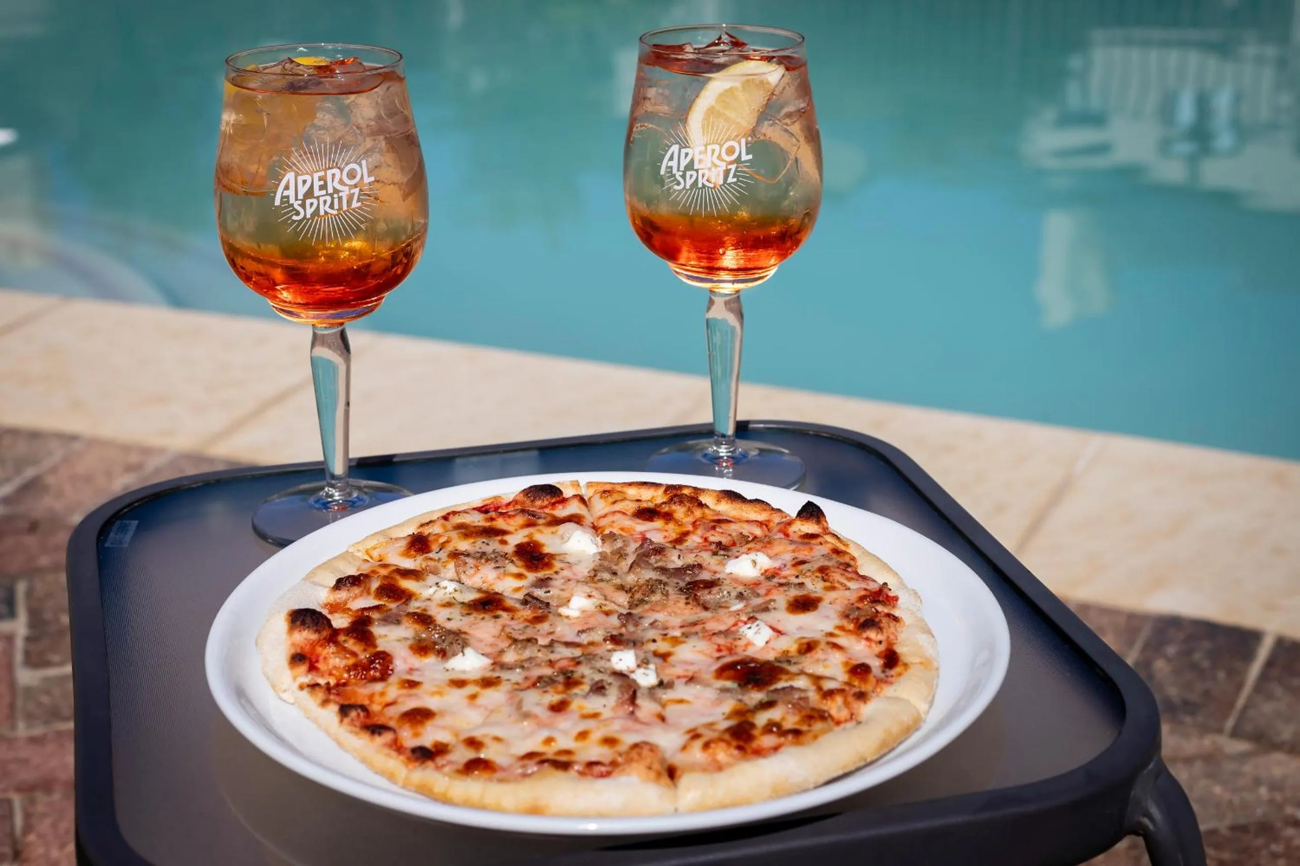 Food and drinks in Devonvale Golf & Wine Estate