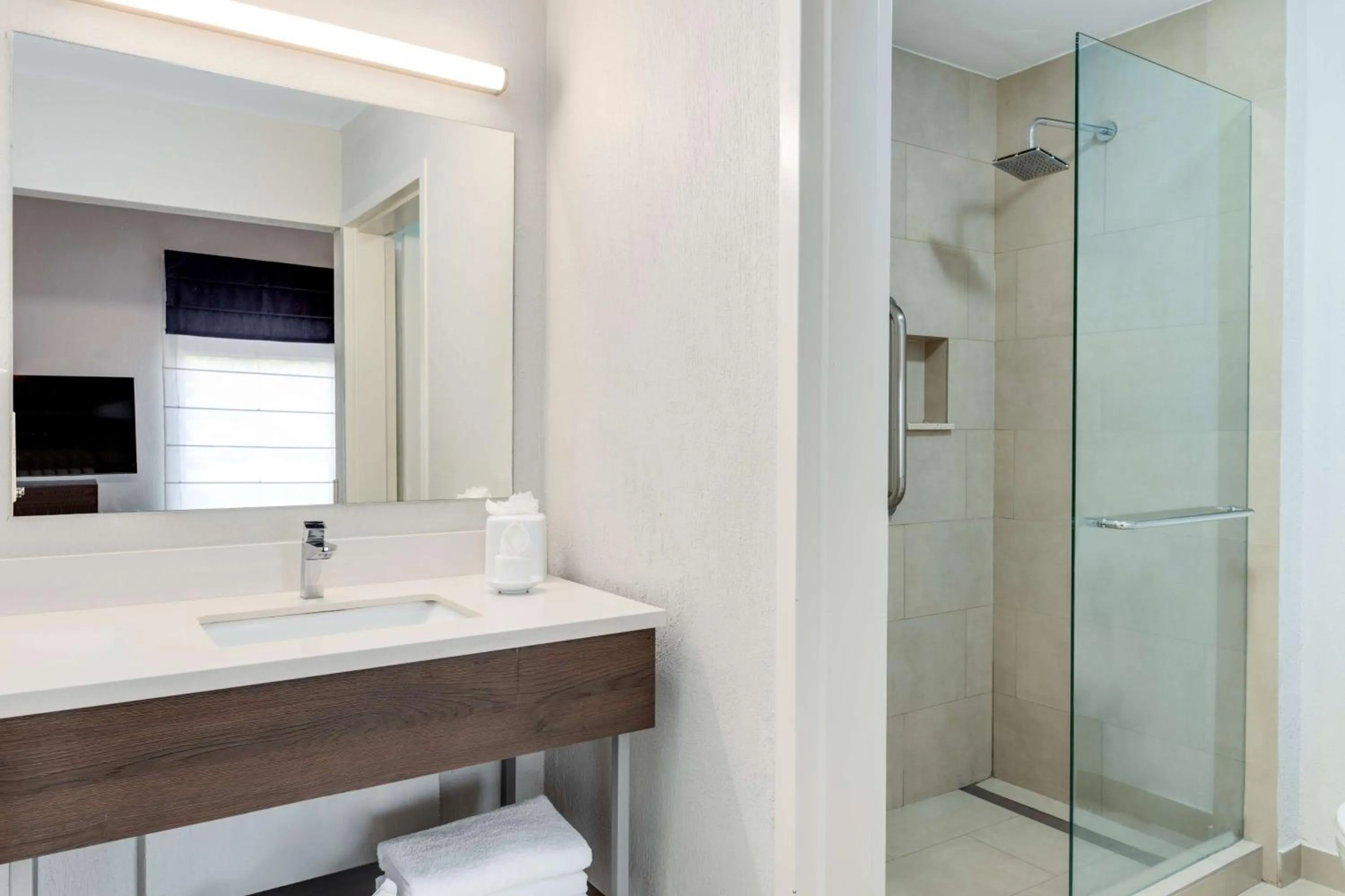 Bathroom in Hampton By Hilton San Jose Airport Costa Rica