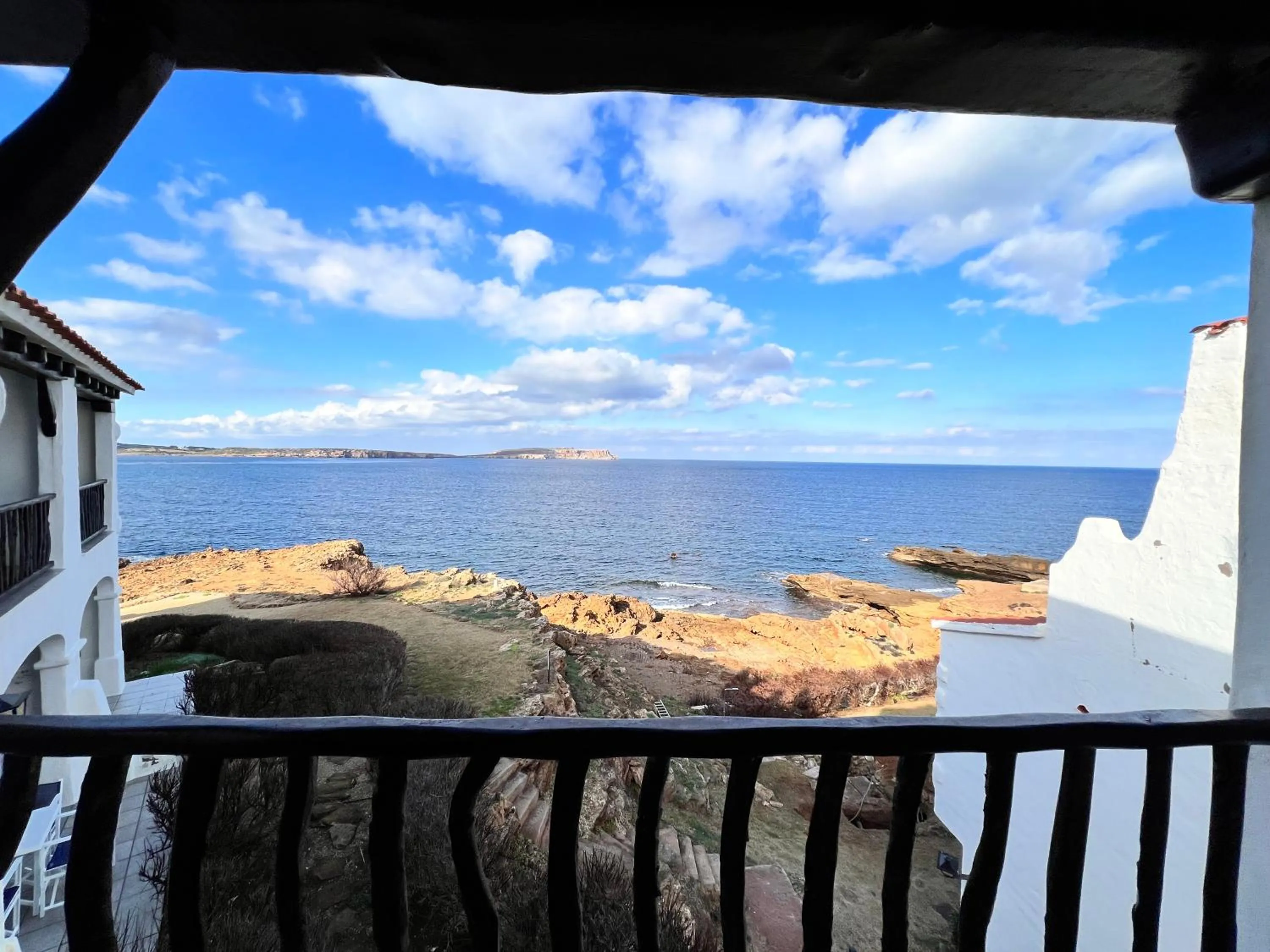 Balcony/Terrace in Apartamentos El Bergantin Menorca Club