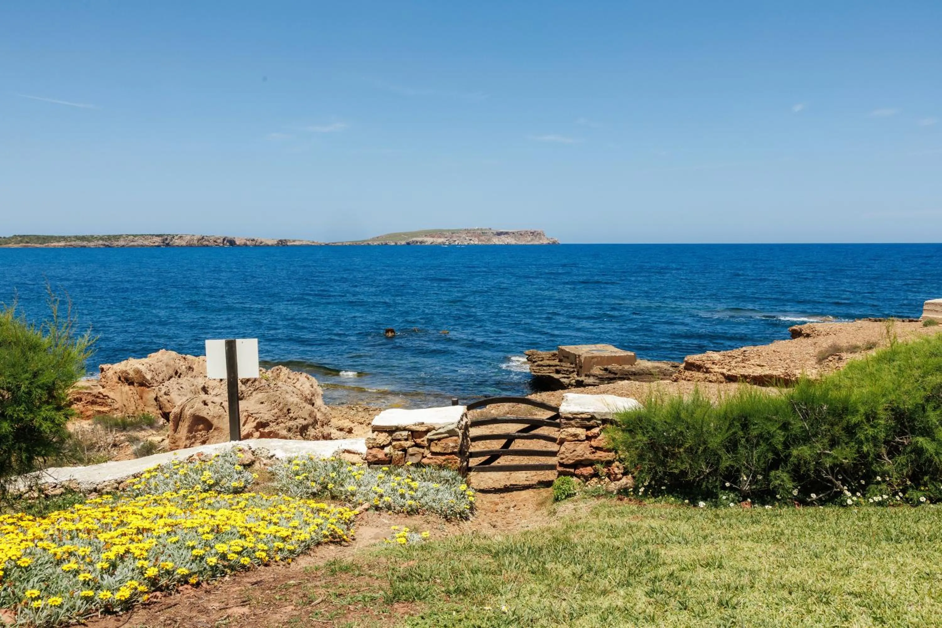 Sea view in Apartamentos El Bergantin Menorca Club