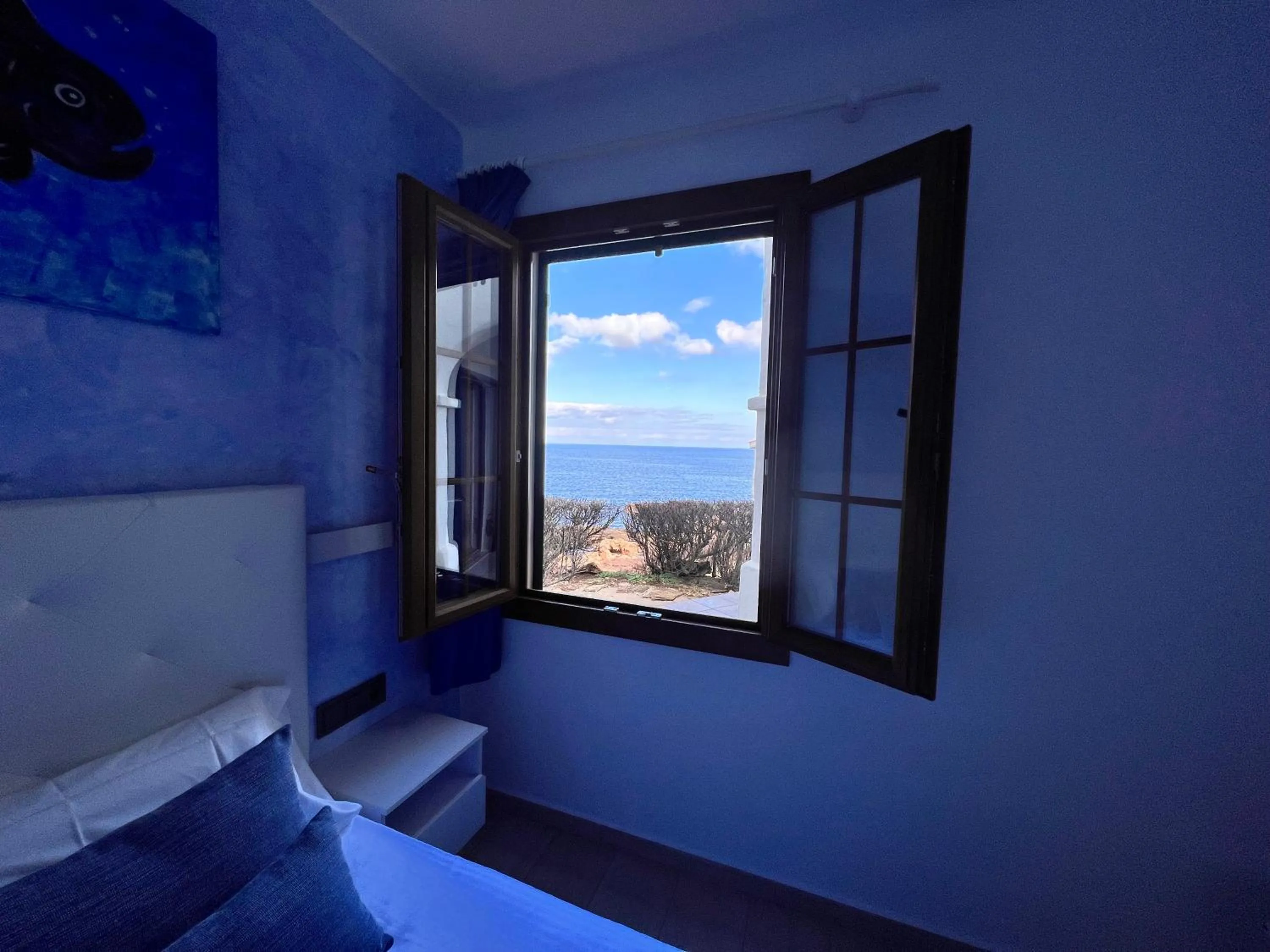 Photo of the whole room, Bed in Apartamentos El Bergantin Menorca Club