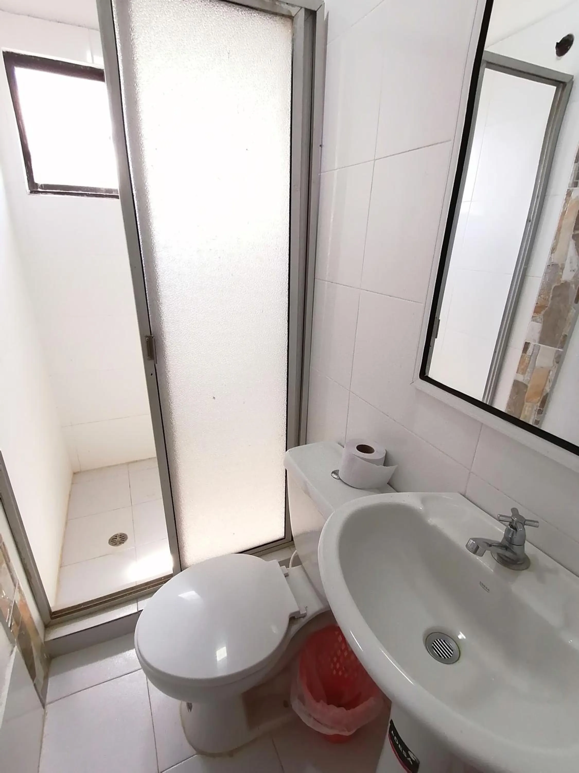 Shower in Hotel Montecarlo Beach