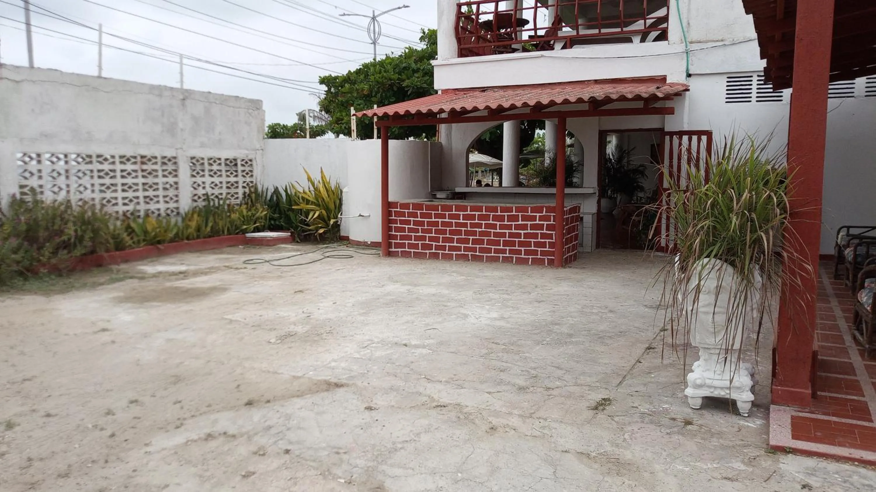 BBQ facilities in Hotel Montecarlo Beach