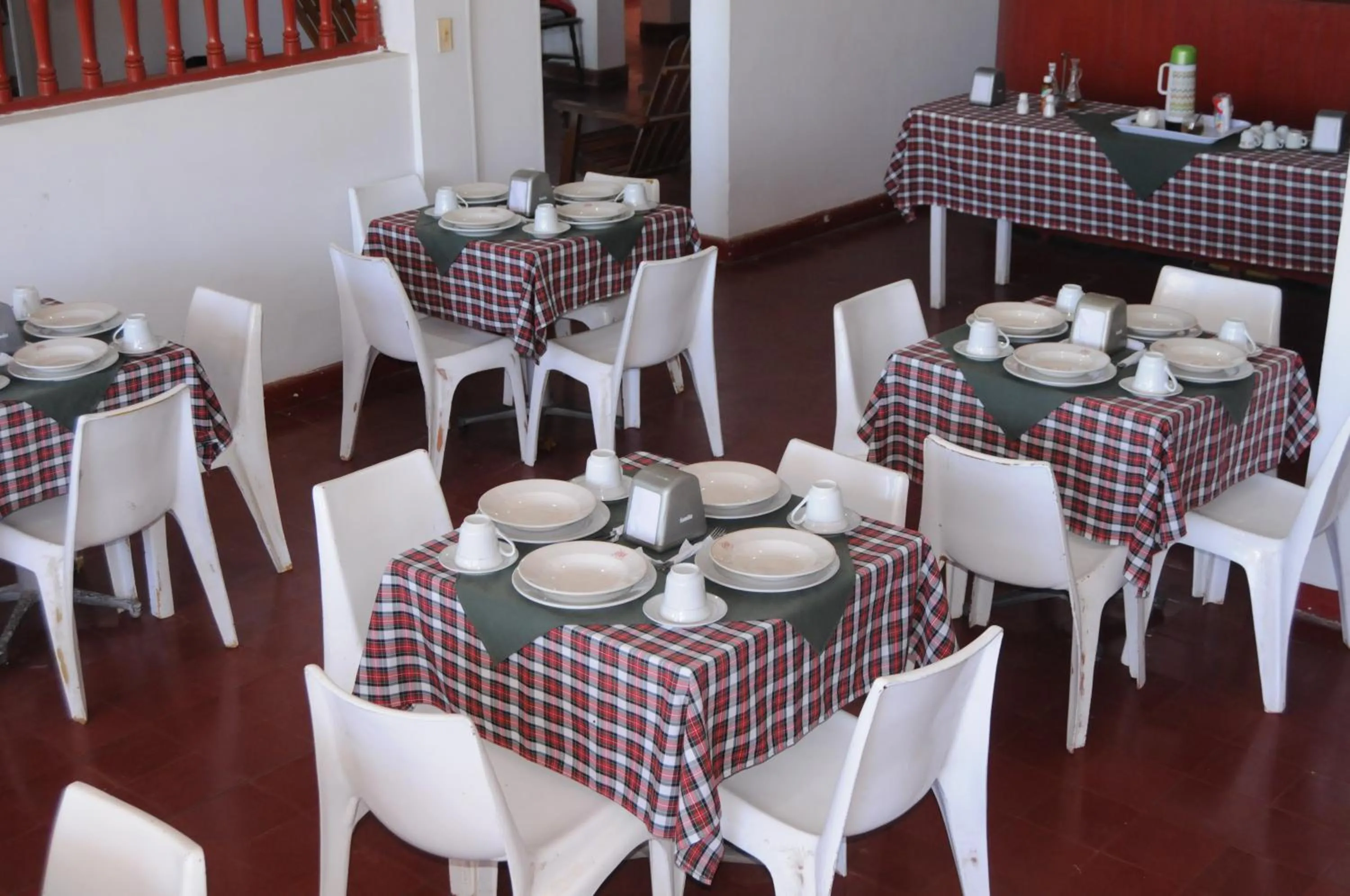 Restaurant/places to eat in Hotel Montecarlo Beach