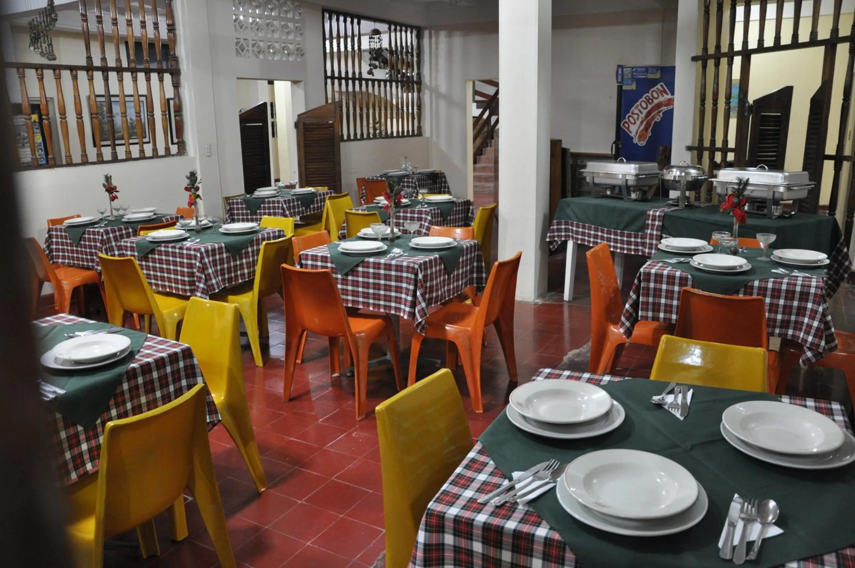 Restaurant/places to eat in Hotel Montecarlo Beach