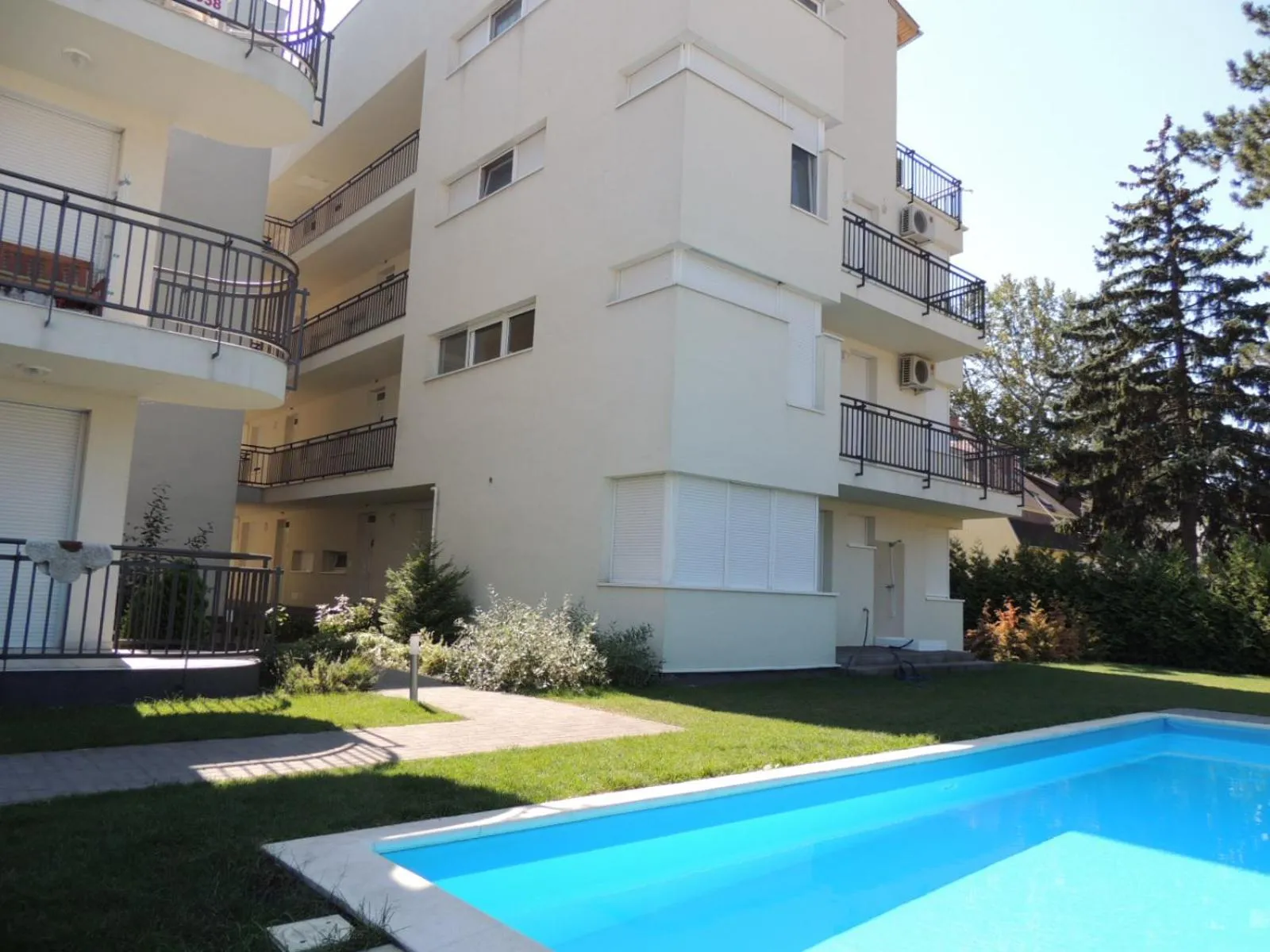 Dóra apartman