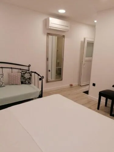 Bed in Apartments Nikolla