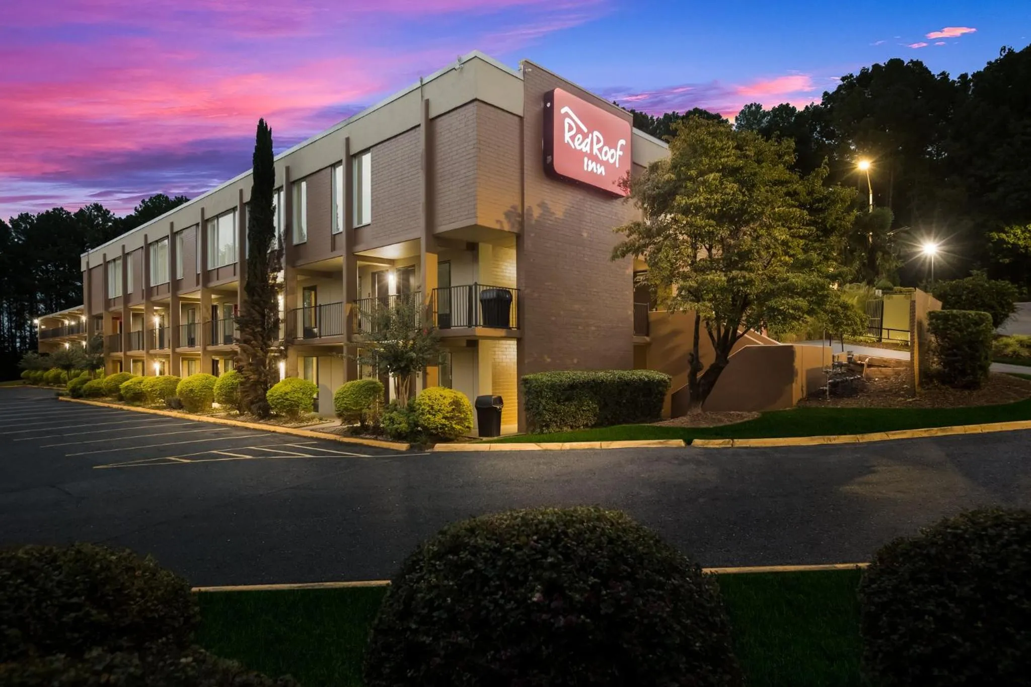 Property building in Red Roof Inn Atlanta Airport NE Conley