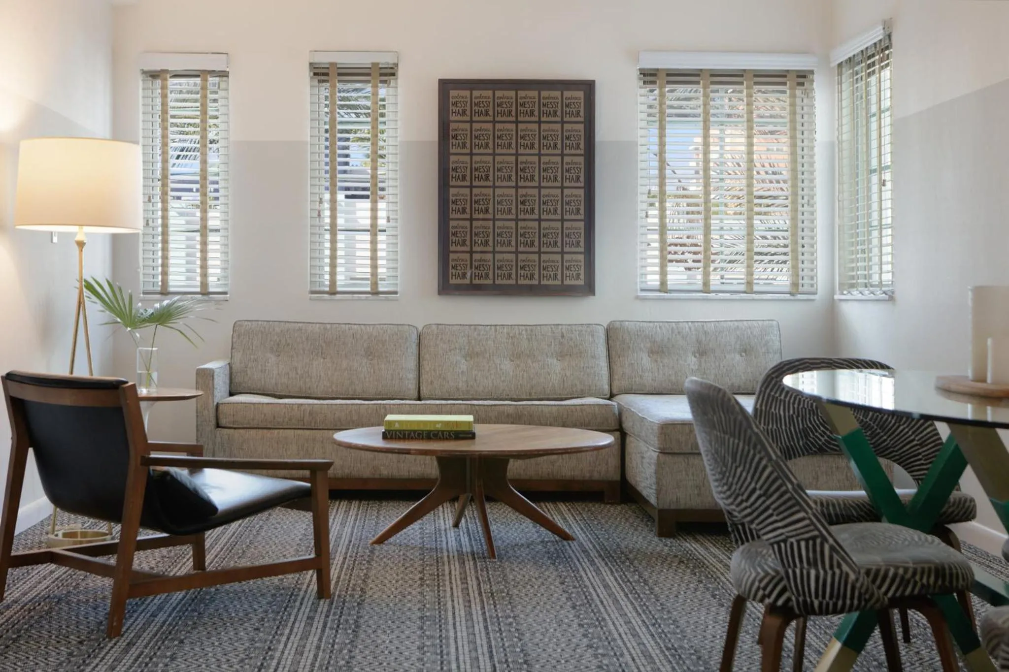 Photo of the whole room in Kimpton Surfcomber Hotel by IHG