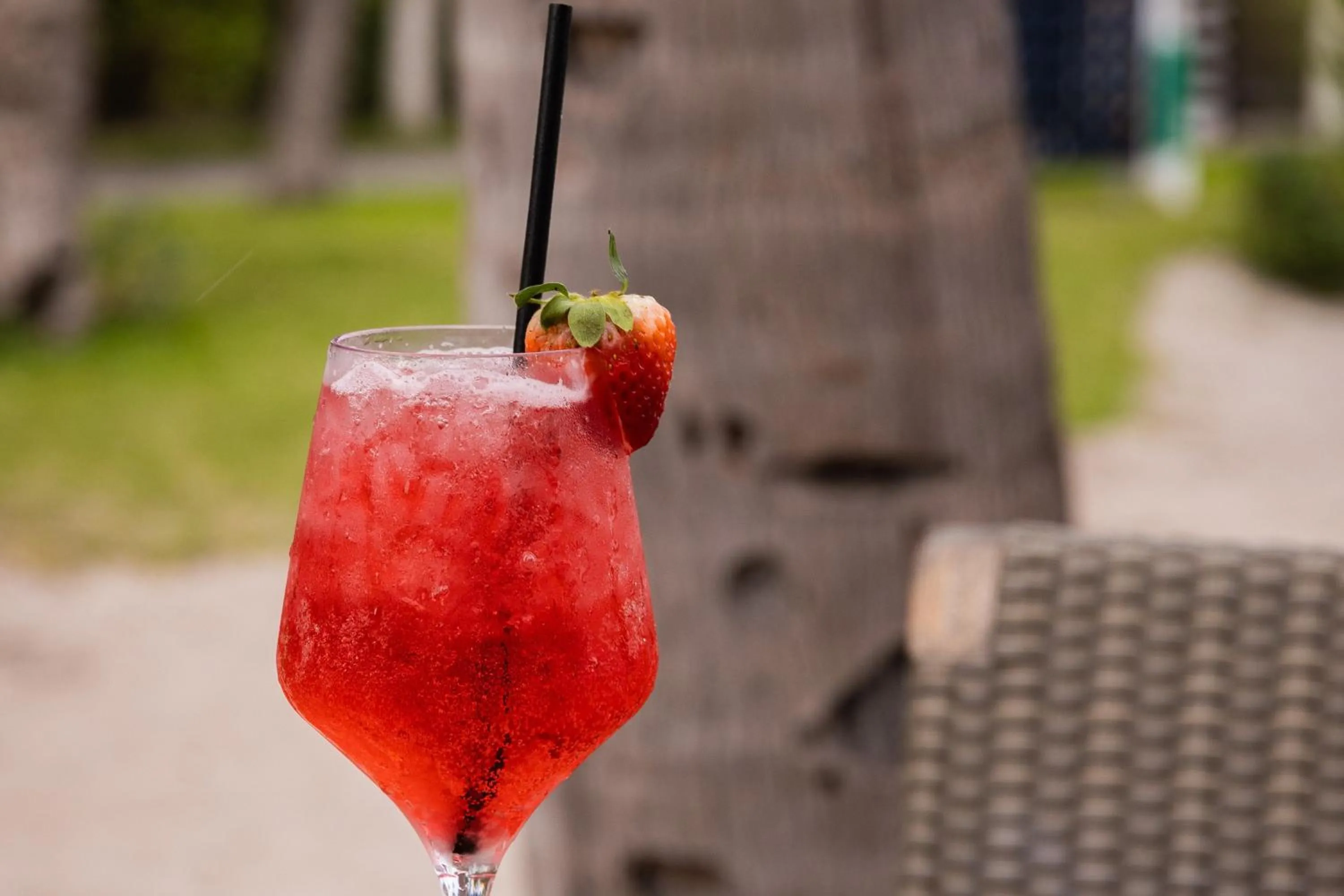 Bedroom in Kimpton Surfcomber Hotel by IHG