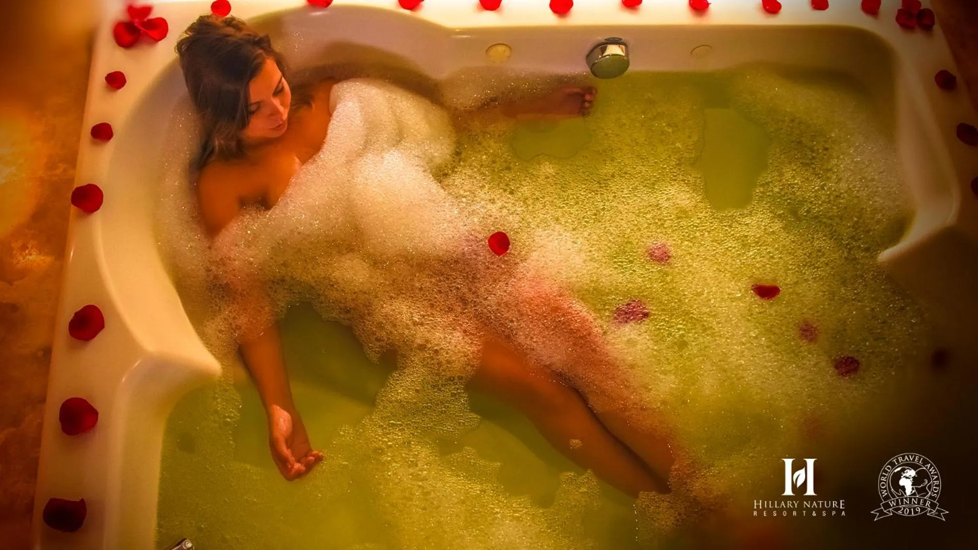 Hot Tub in Hillary Nature Resort & Spa All Inclusive