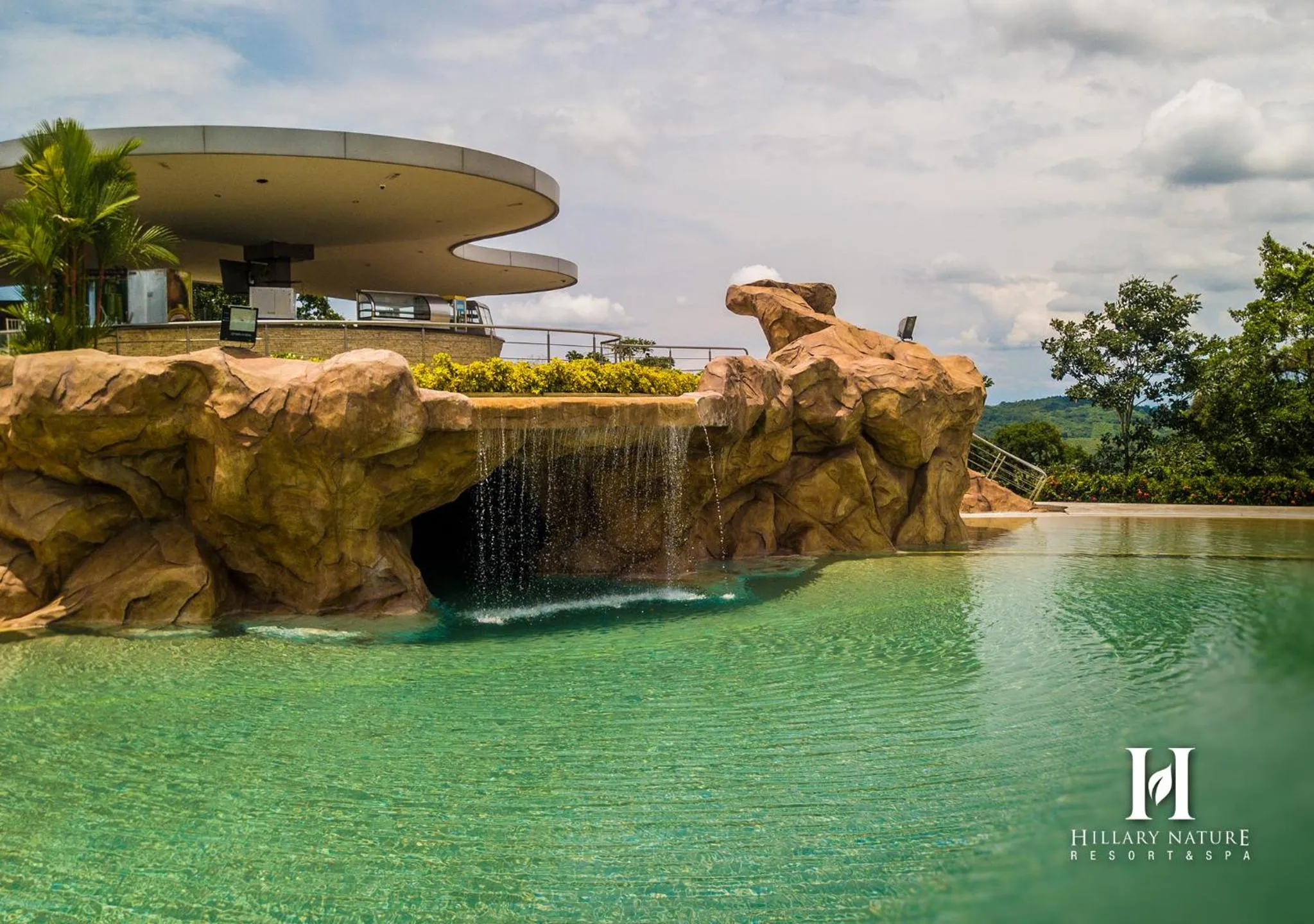 Pool view in Hillary Nature Resort & Spa All Inclusive